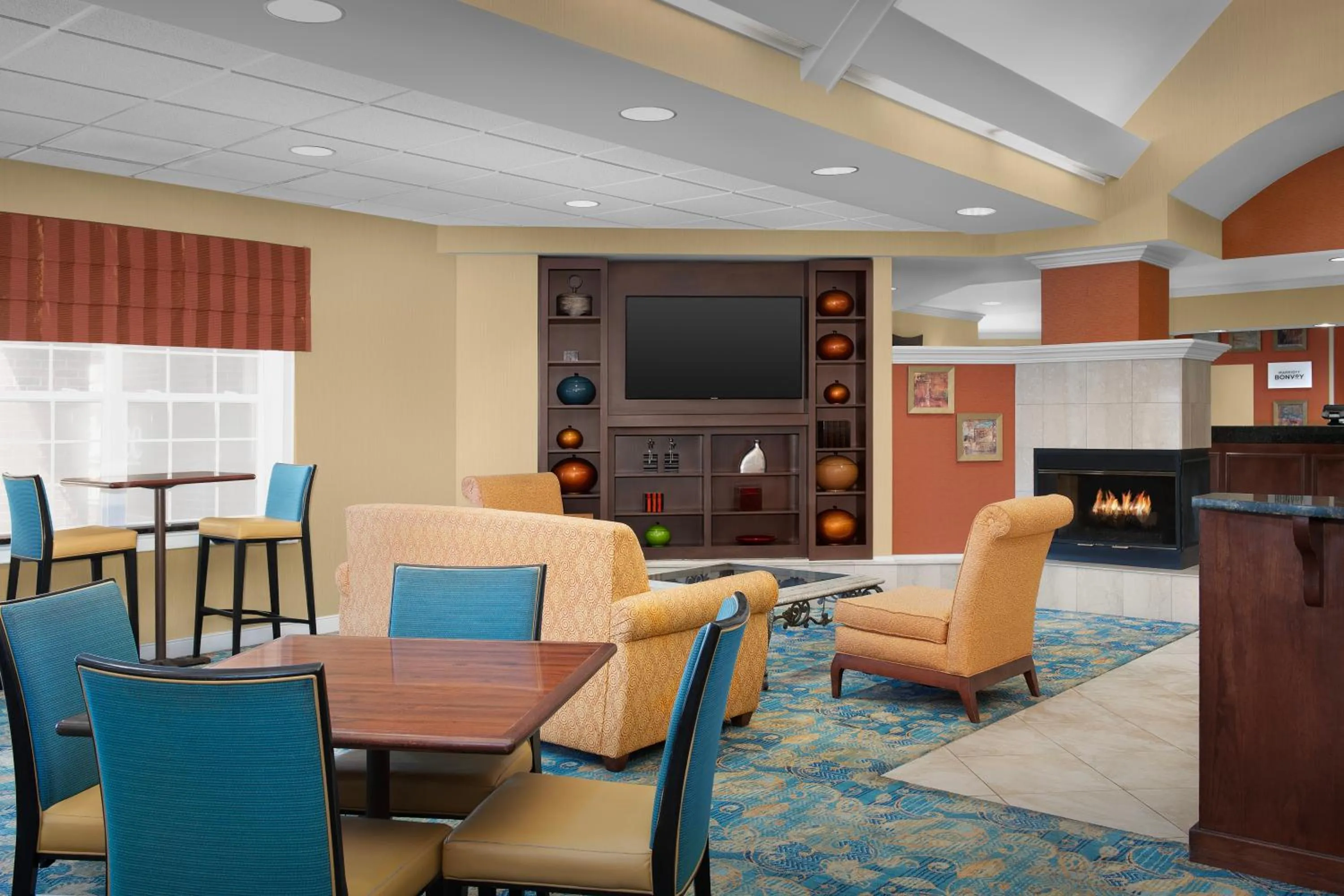 Seating area in Residence Inn Spokane East Valley