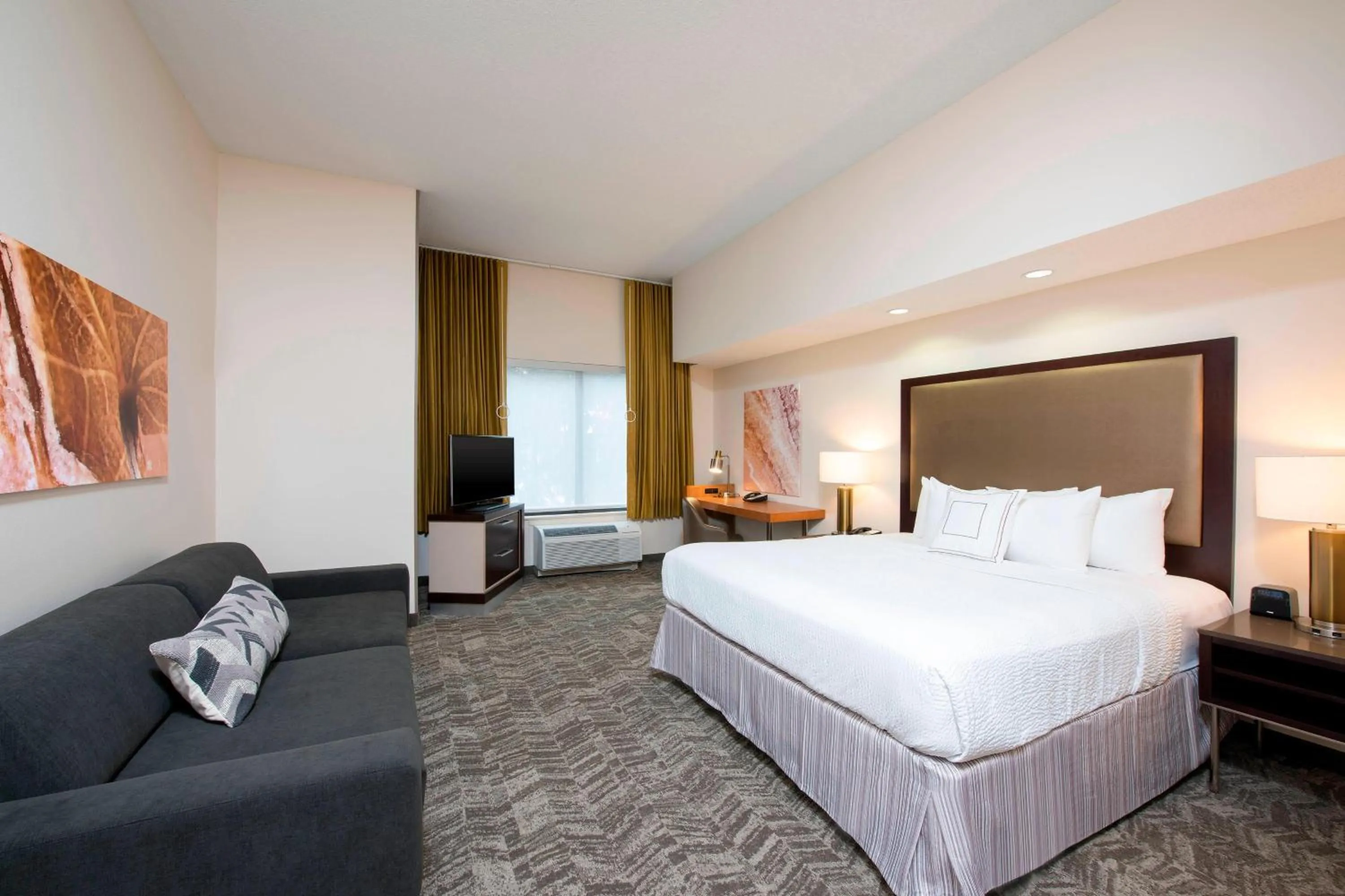 Photo of the whole room, Bed in SpringHill Suites Grand Rapids North