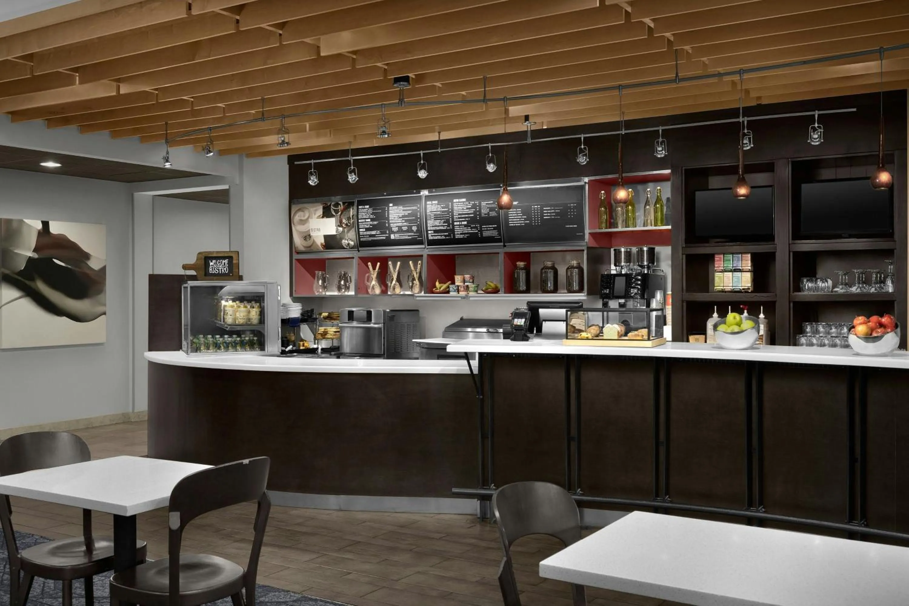 Breakfast in Courtyard Greensboro Airport