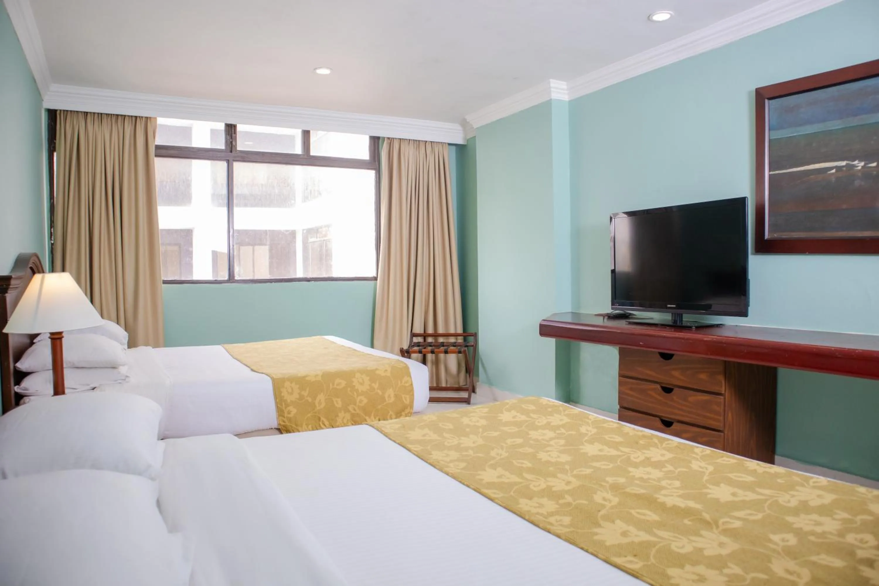 Bedroom, Bed in Hotel Faranda Express Puerta Del Sol Barranquilla, A Member of Radisson Individuals