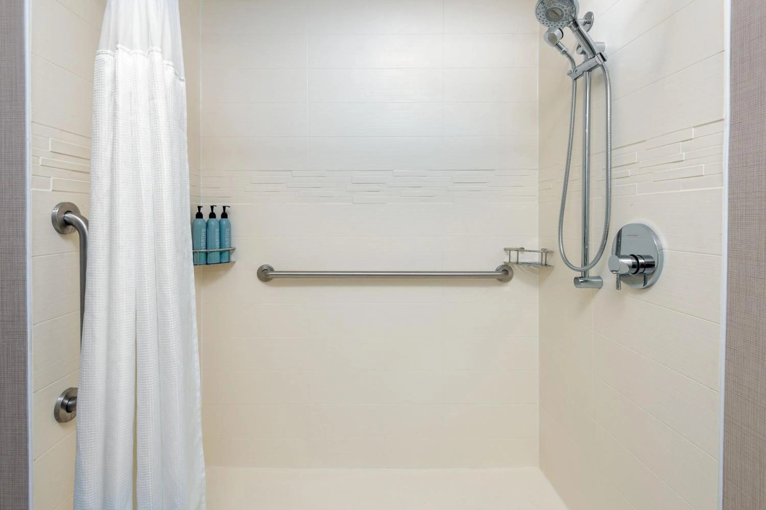 Bathroom in Residence Inn Greenville-Spartanburg Airport