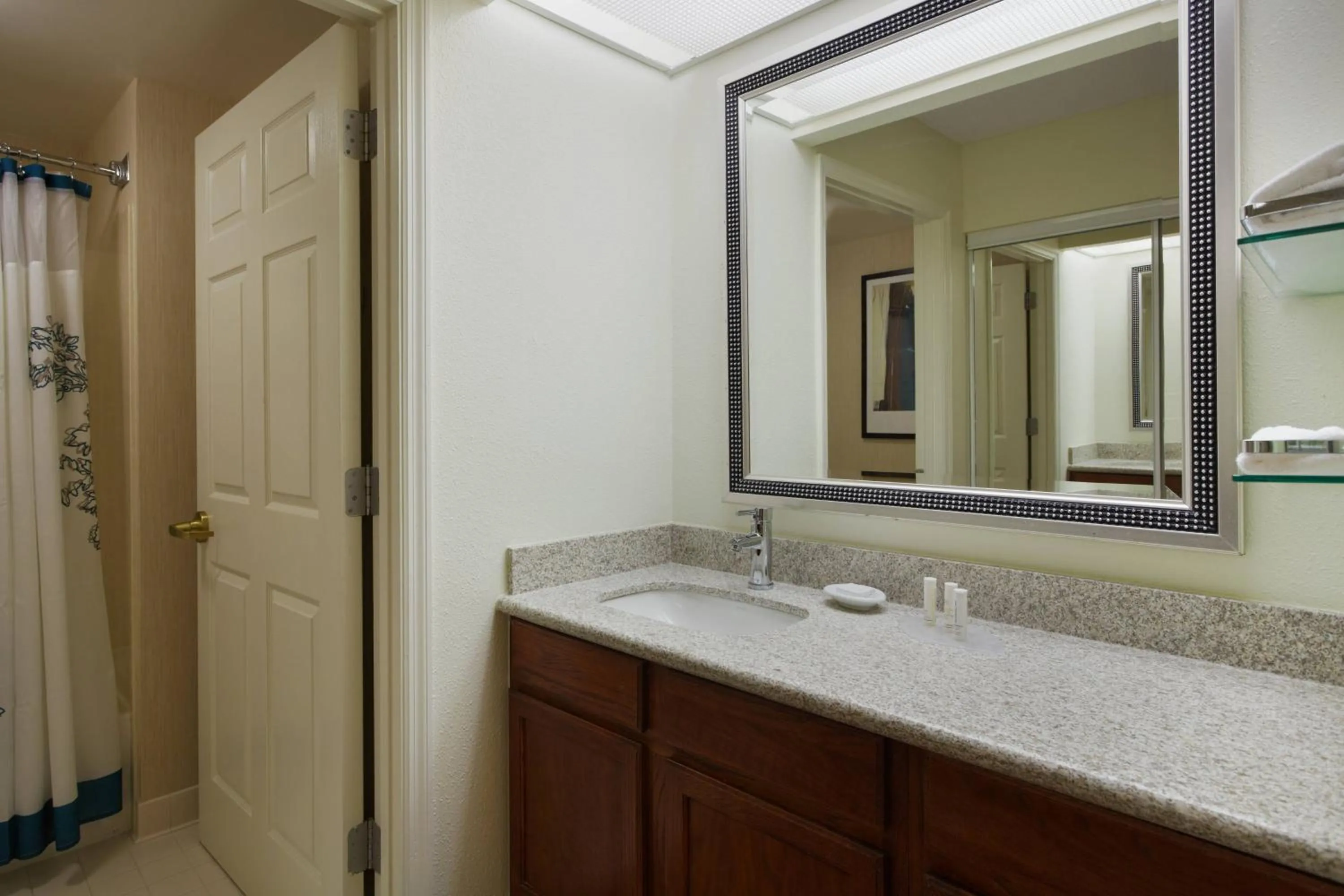 Bathroom in Residence Inn Greenville-Spartanburg Airport