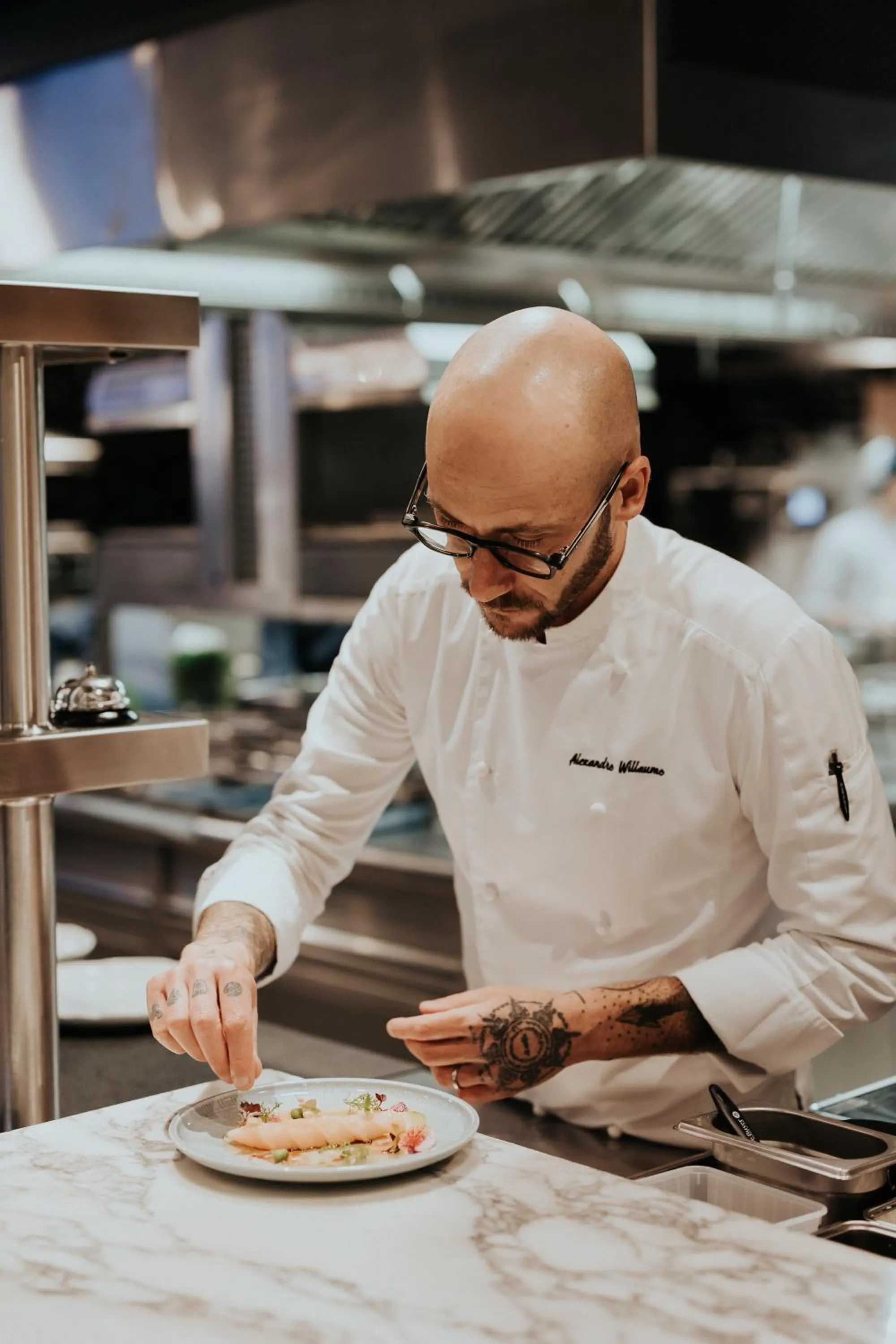 Restaurant/places to eat in Pullman Paris Tour Eiffel