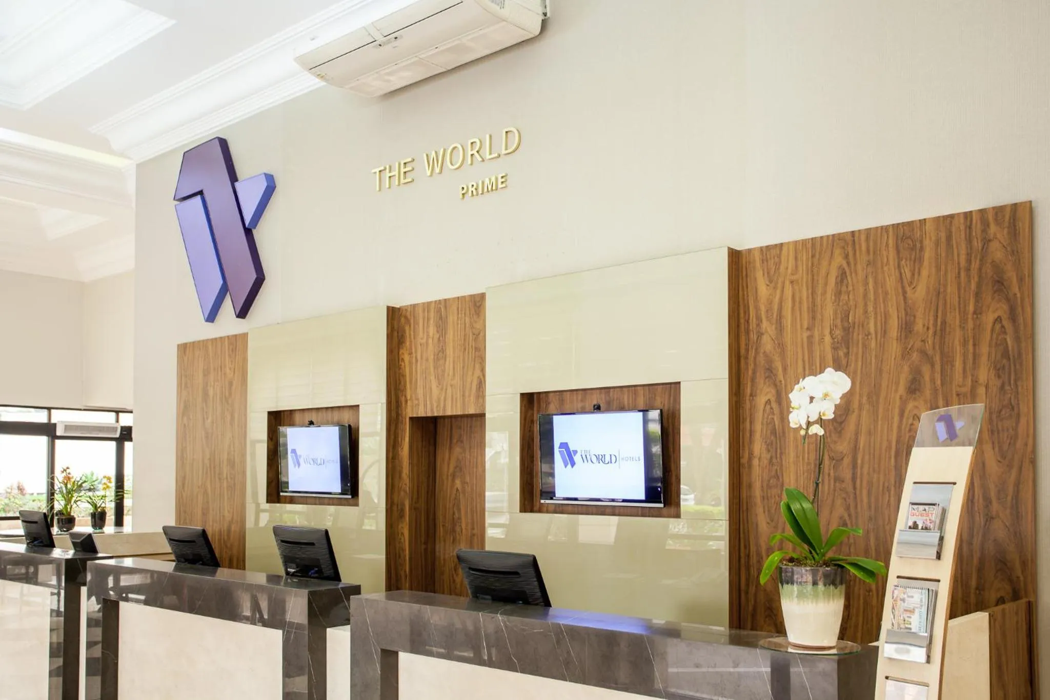 Lobby or reception in The World Hotels - Vila Olímpia
