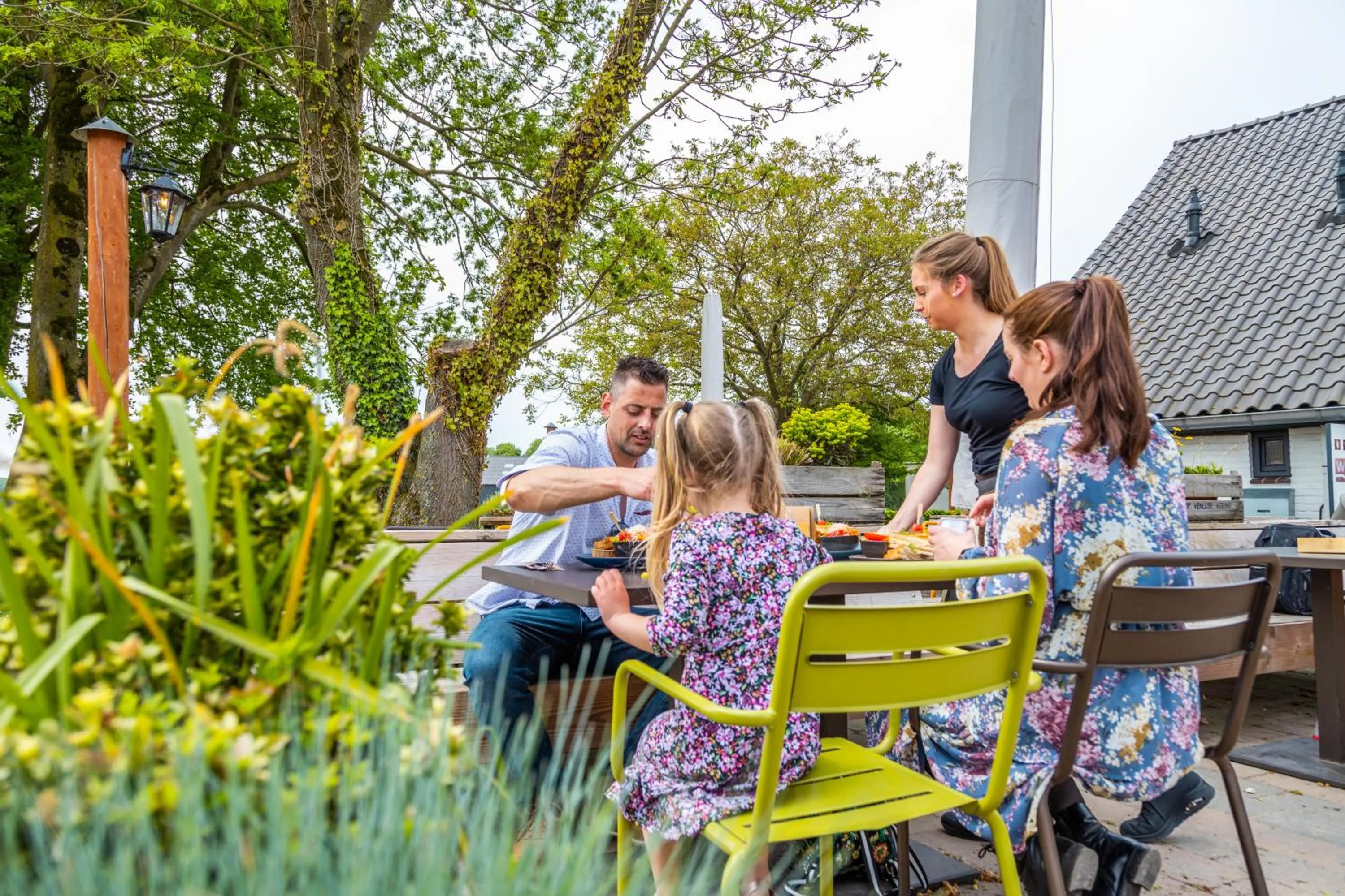 Restaurant/places to eat in EuroParcs Gulperberg