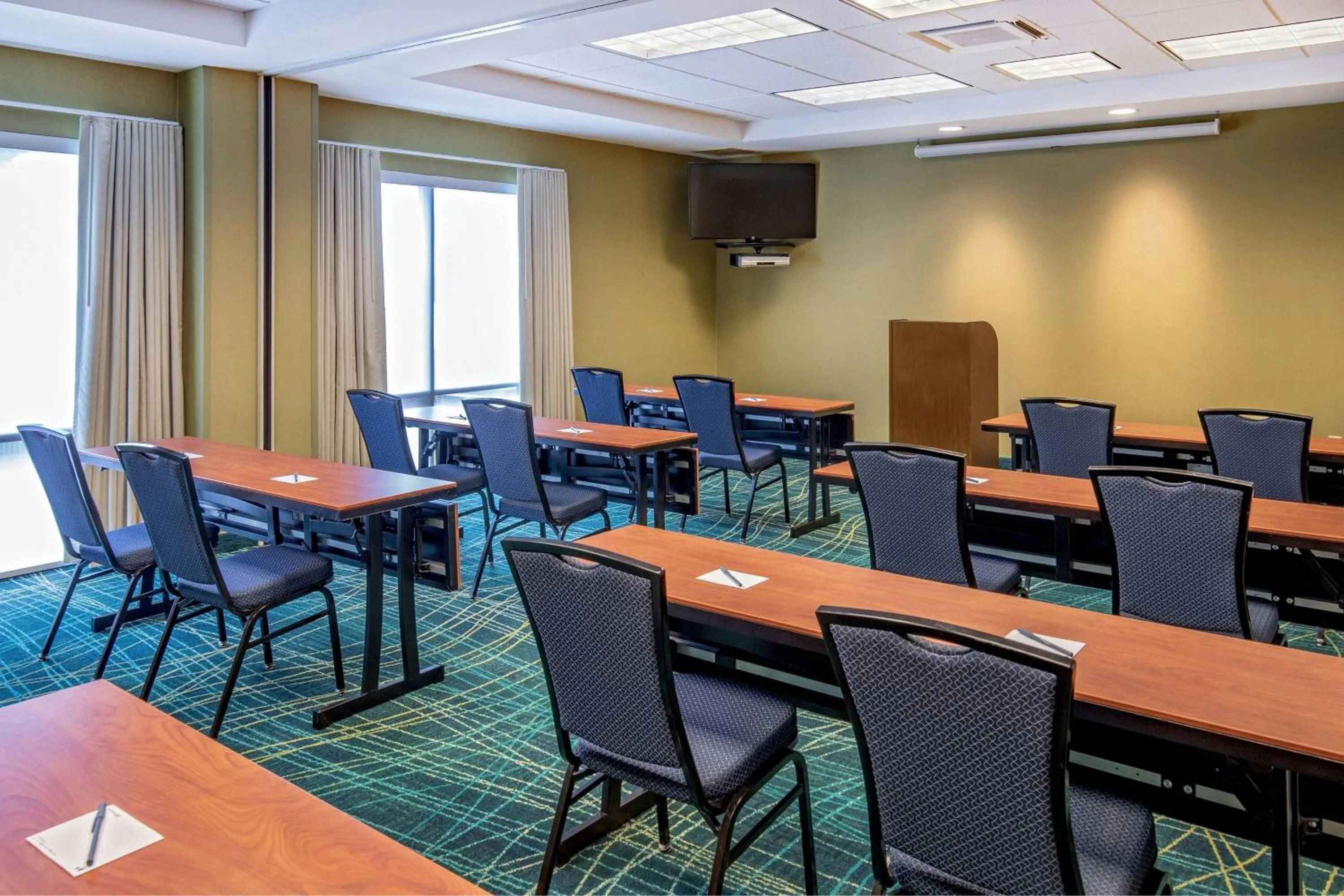 Meeting/conference room in SpringHill Suites by Marriott Hershey Near The Park