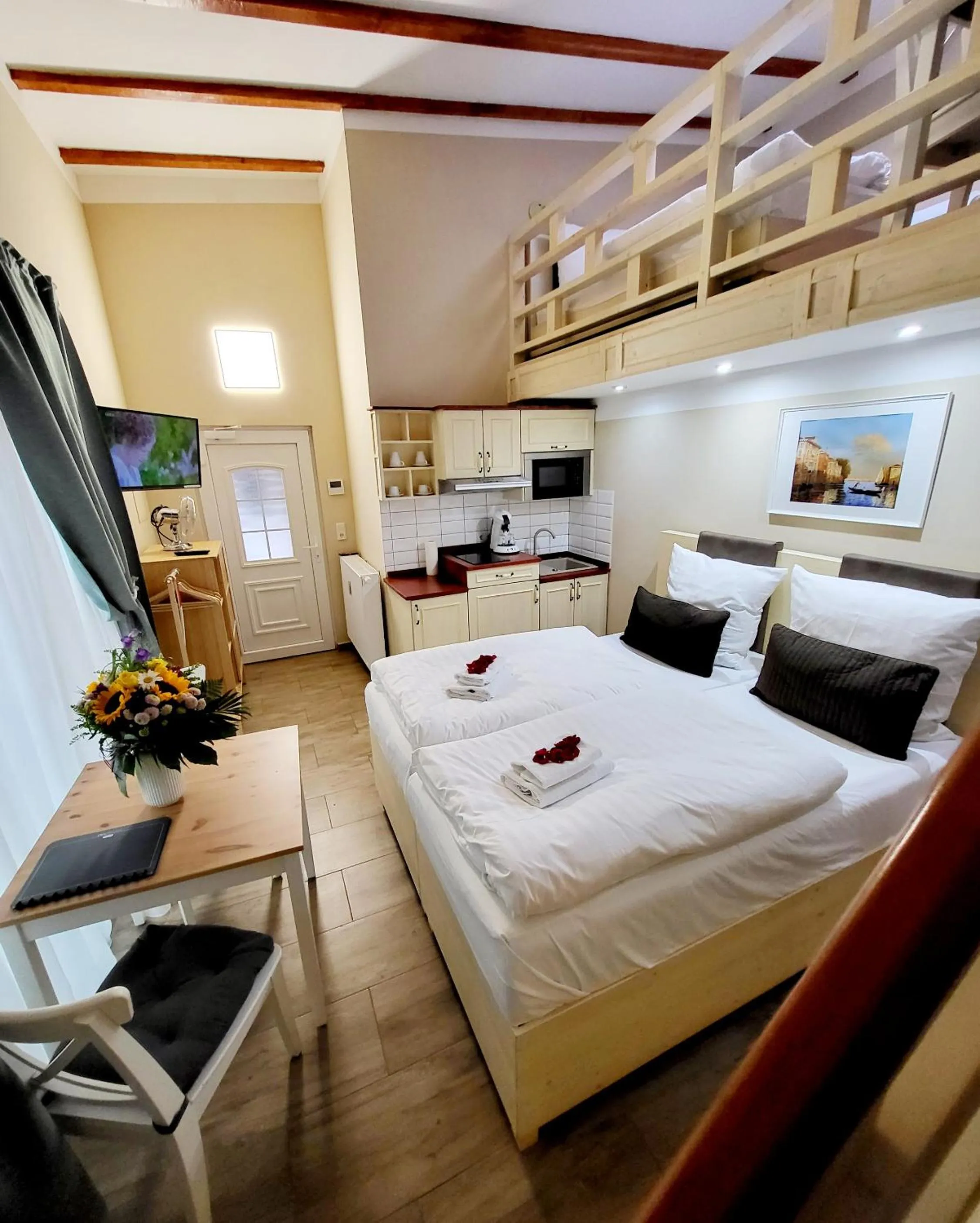 Photo of the whole room, Bed in Marcel Apartments Leipzig