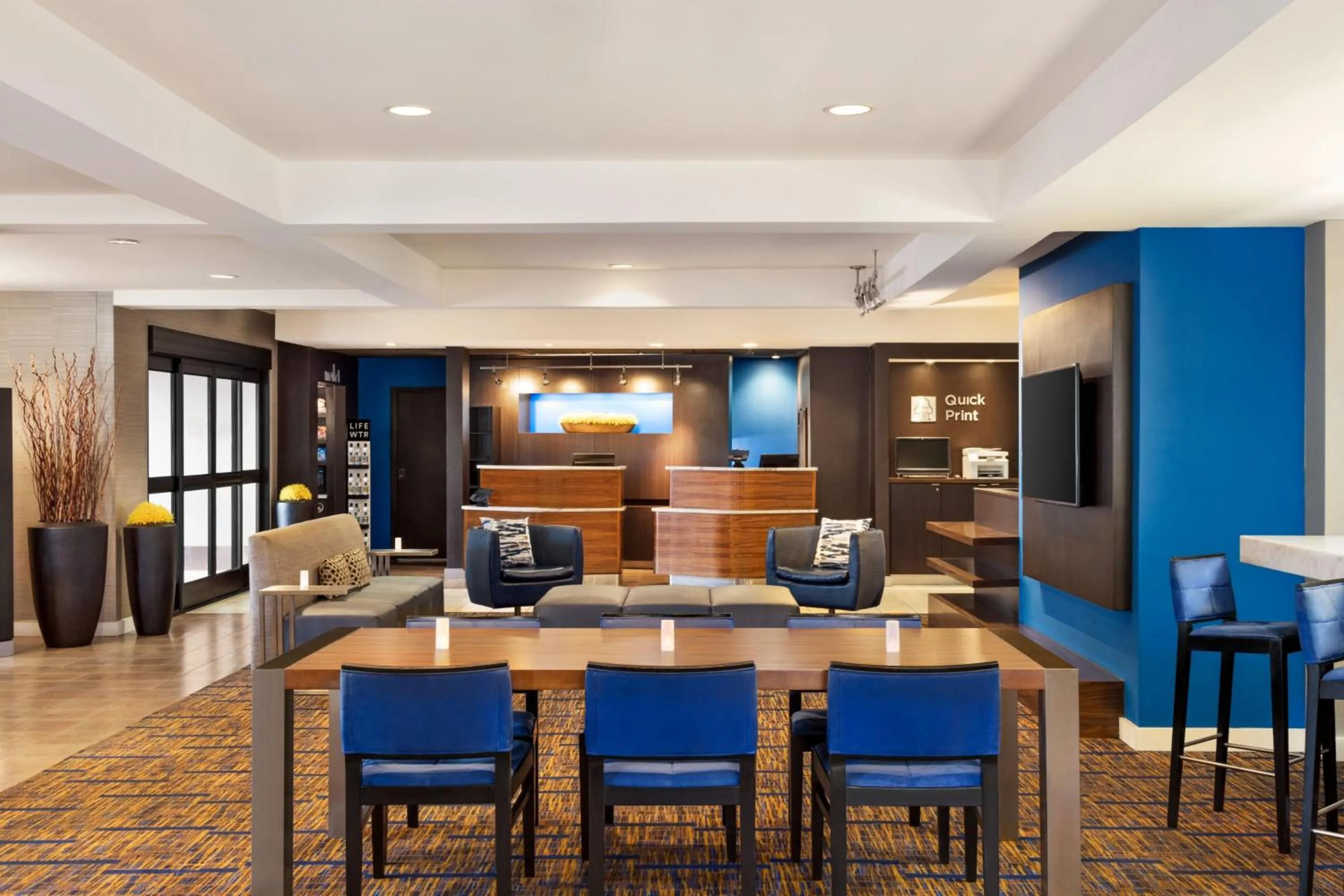 Lobby or reception in Courtyard Houston Sugar Land/Stafford