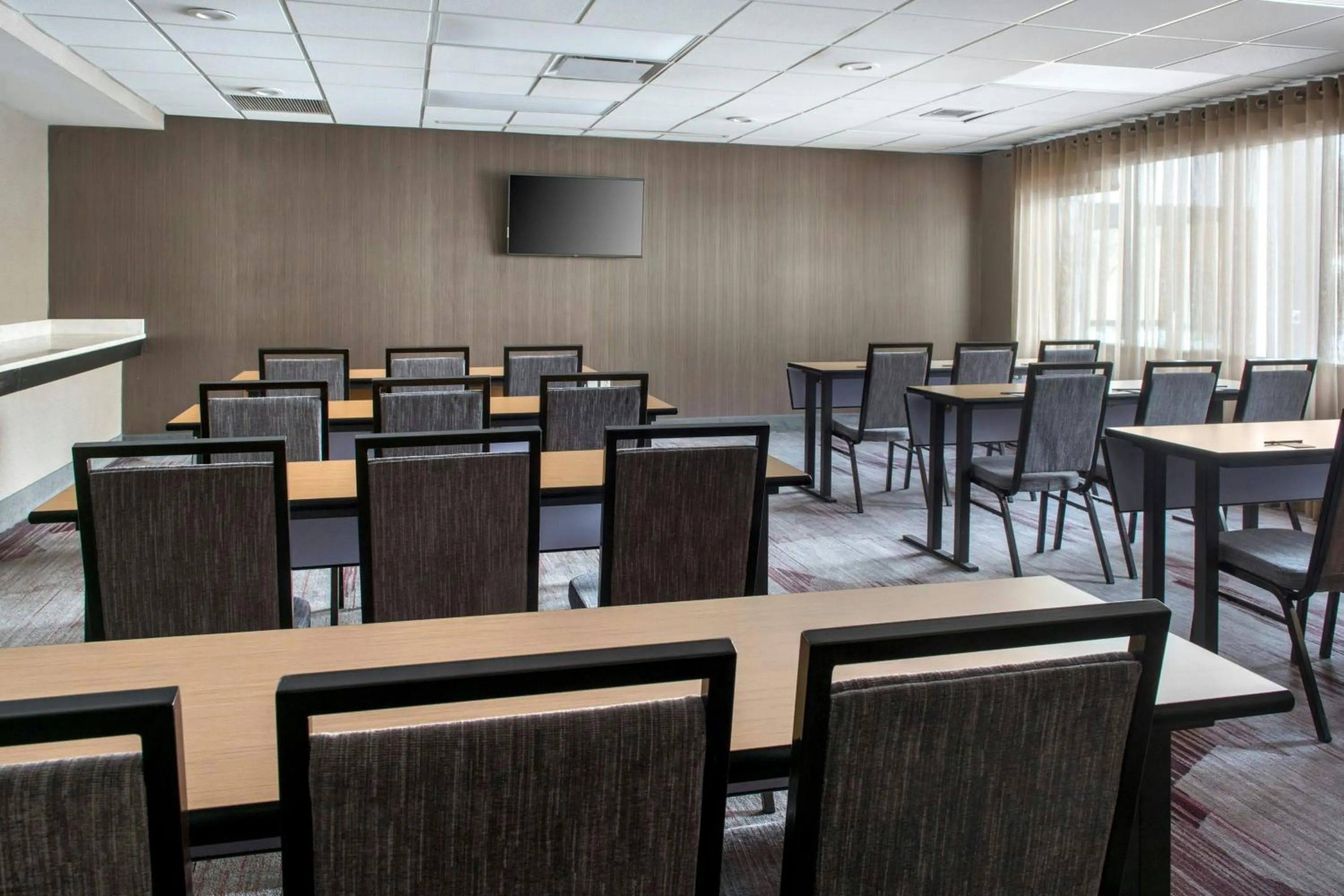 Meeting/conference room in Courtyard Newburgh Stewart Airport