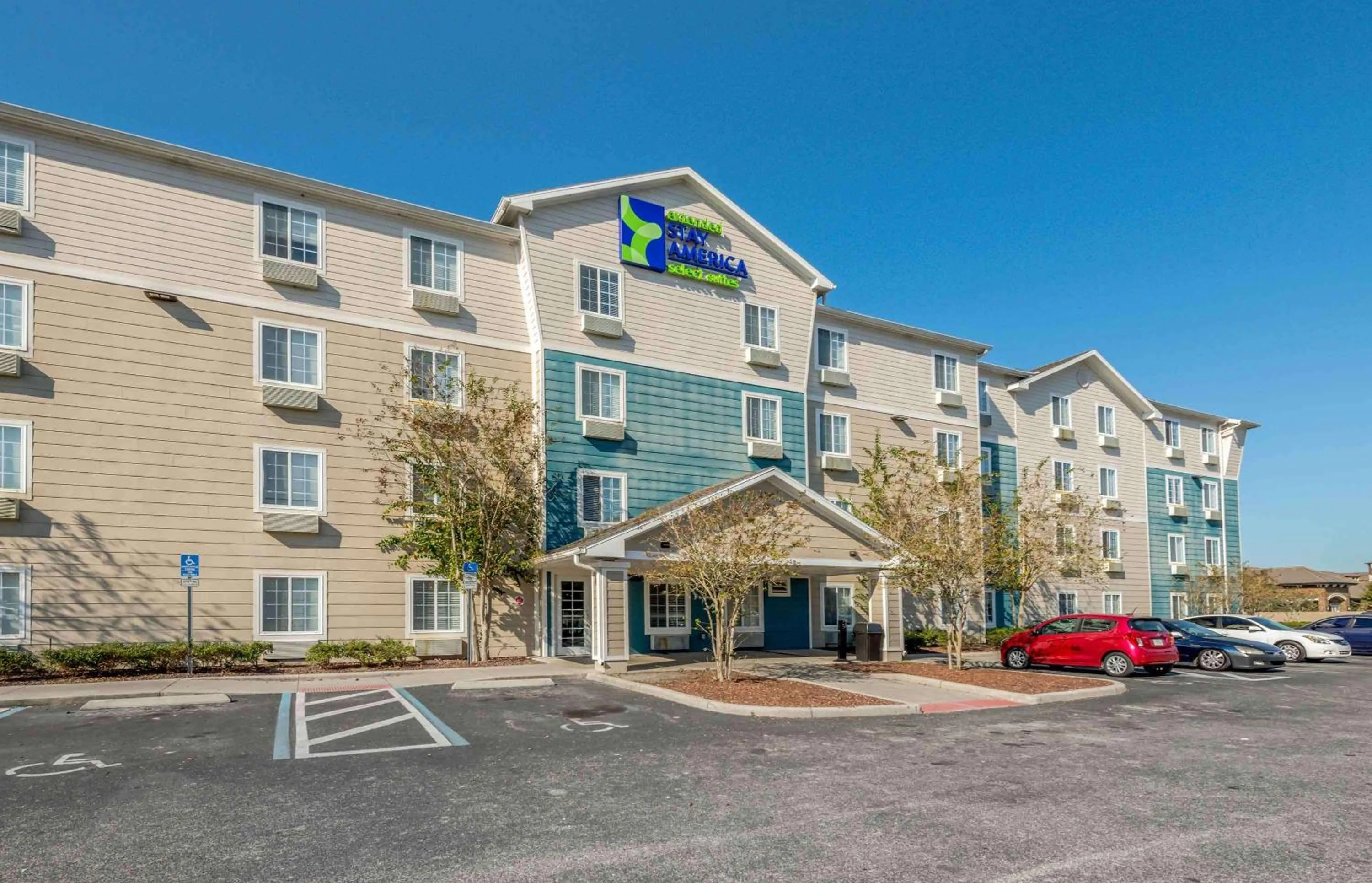 Property building in Extended Stay America Select Suites - Orlando - East