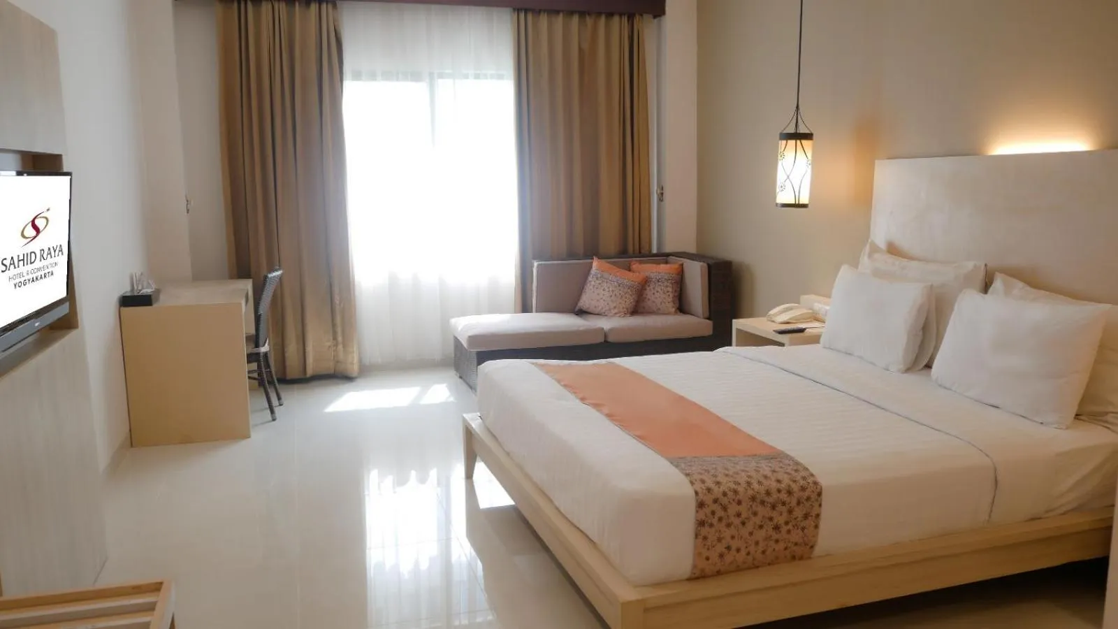Bed in Sahid Raya Hotel & Convention Yogyakarta