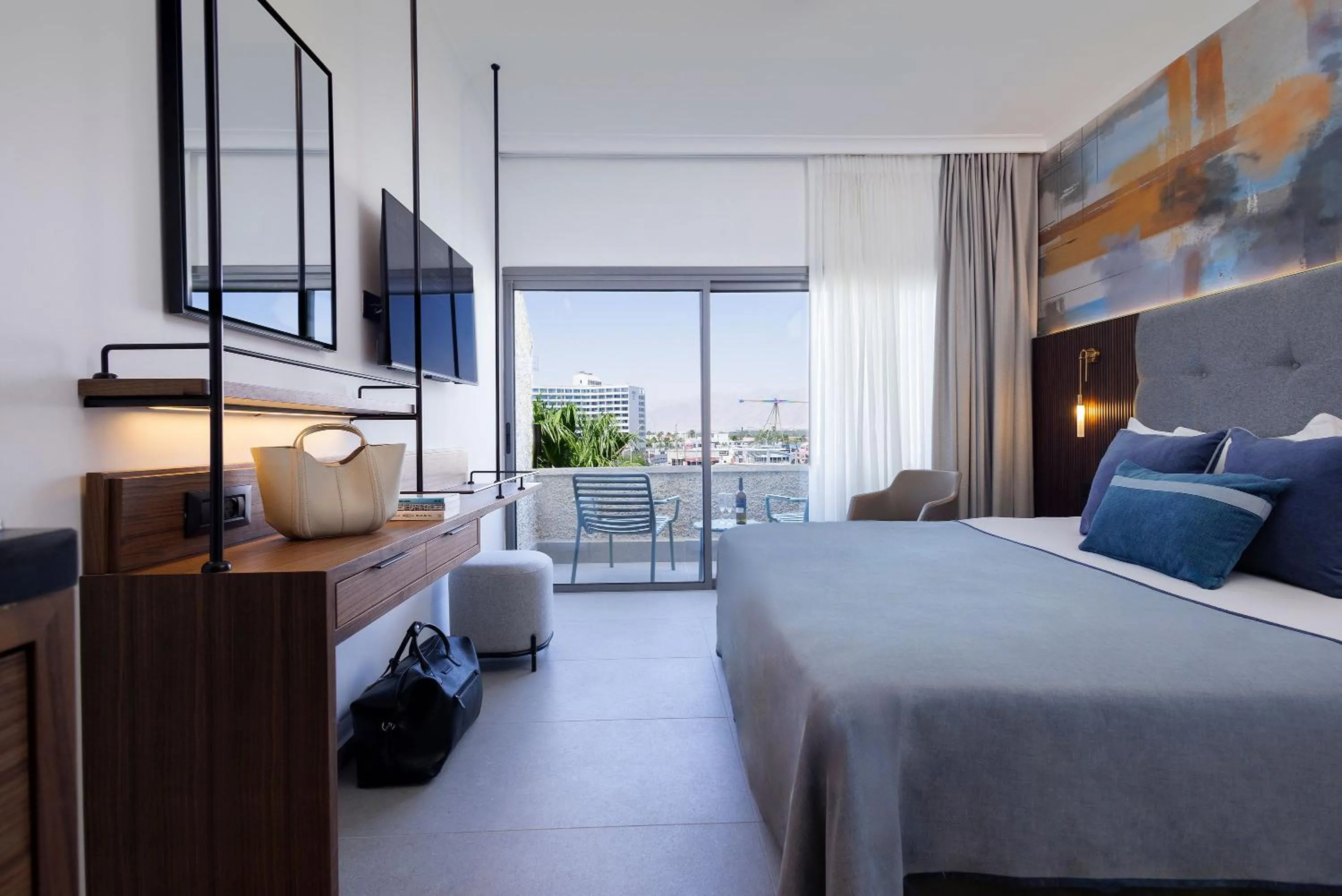 Bed in Caesar Premier Eilat Hotel