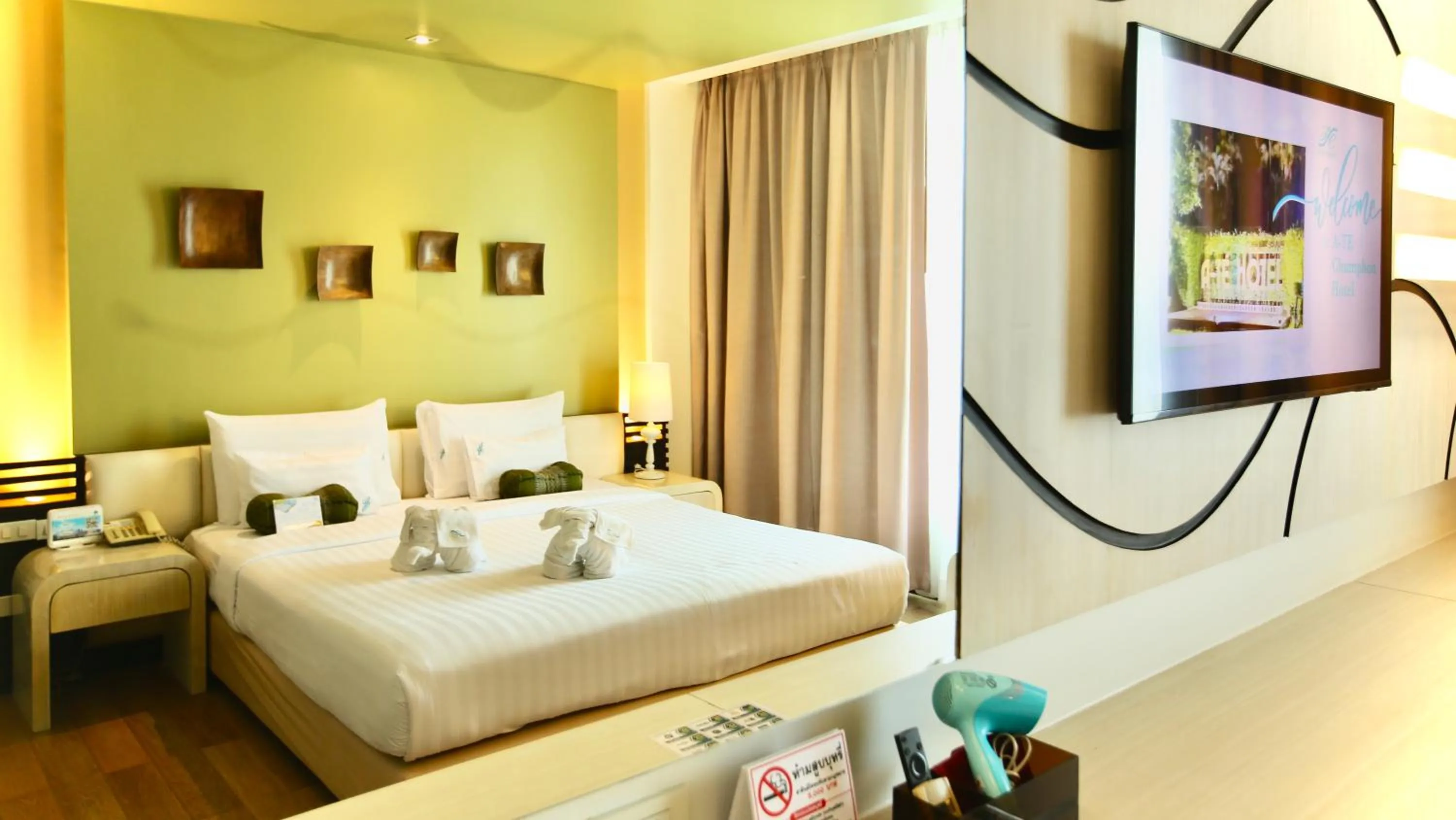 Bed in A-Te Chumphon Hotel - SHA Plus