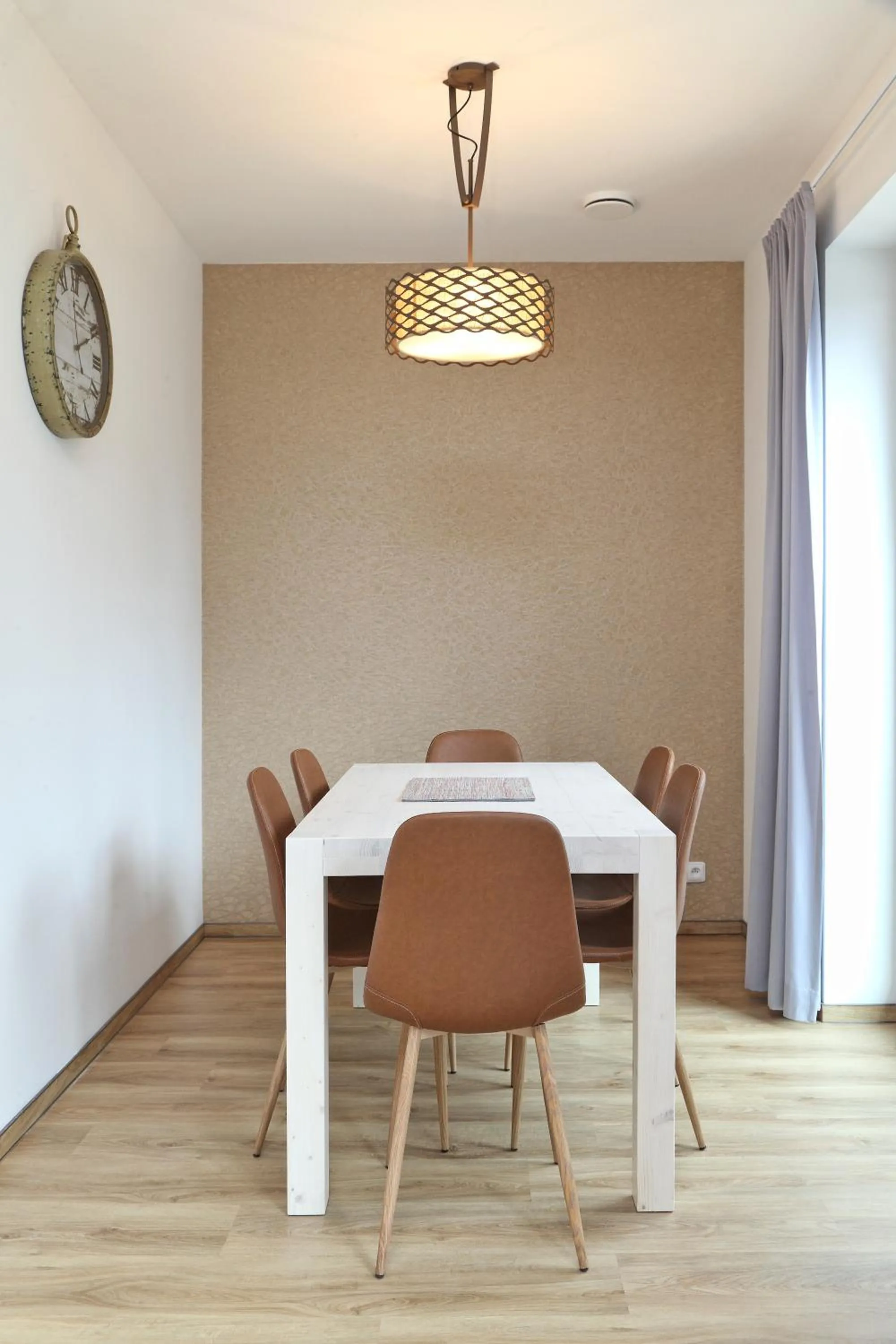 Dining area in Apartmány Terasy Café