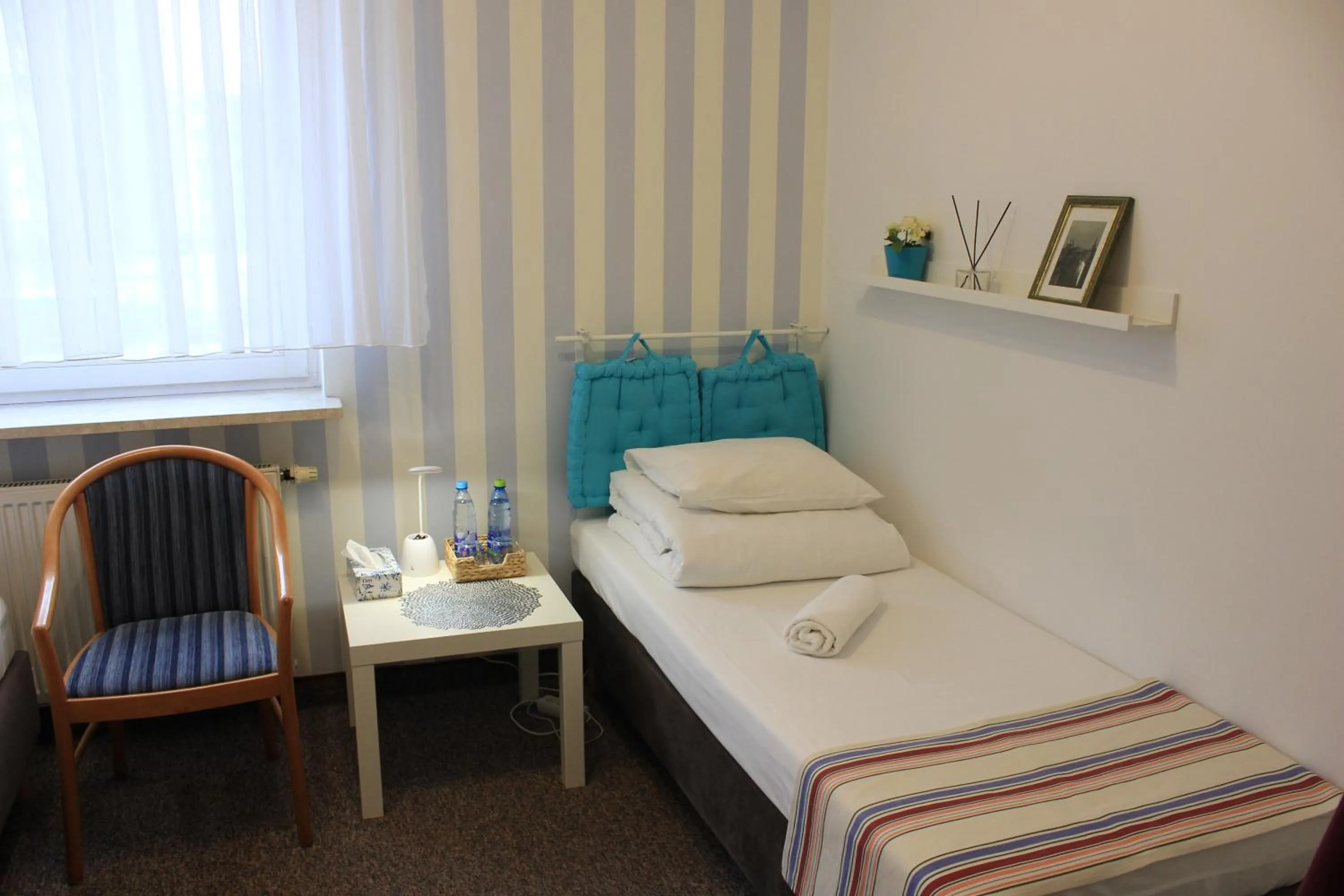 Decorative detail, Bed in Kolorowa Guest Rooms