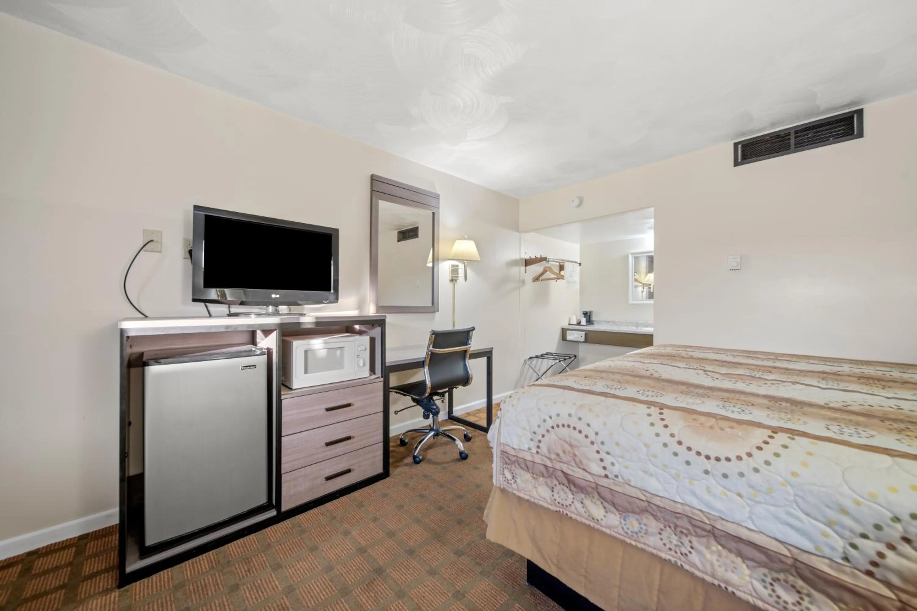 Bed in Park Drive Inn