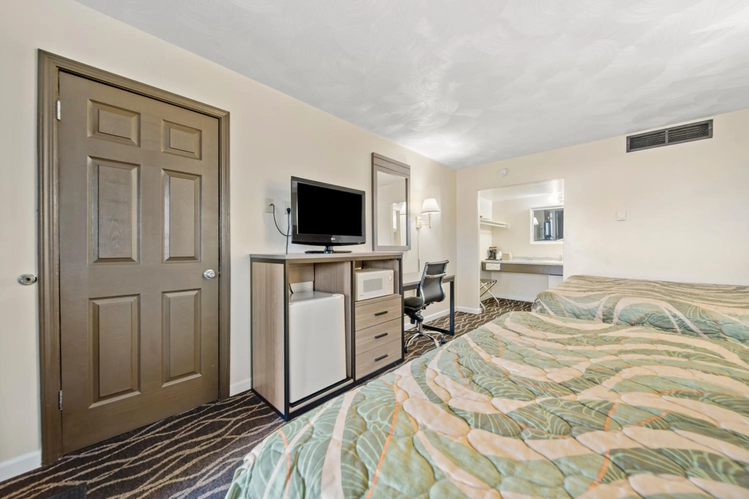 Bed in Park Drive Inn