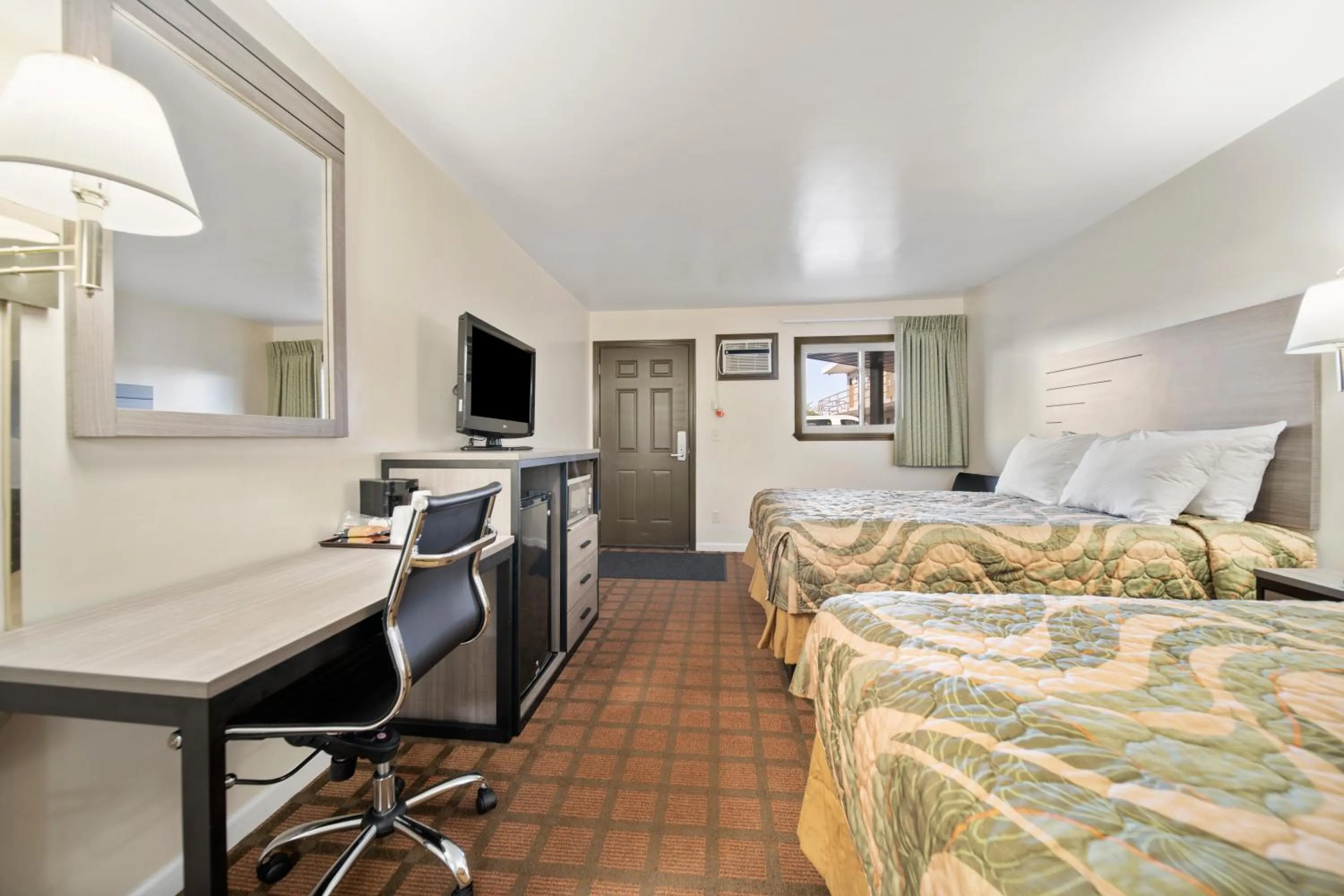 Bed in Park Drive Inn