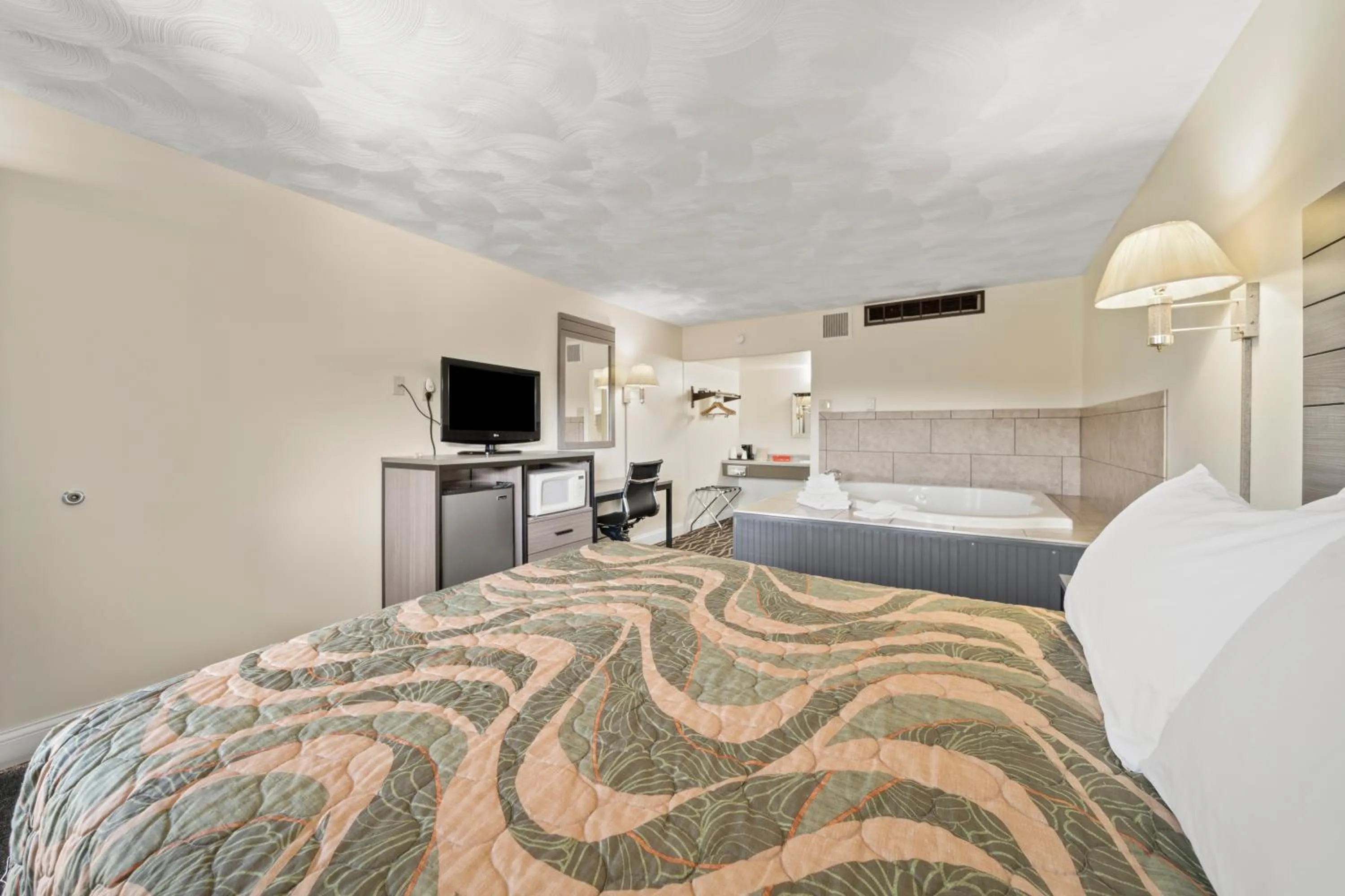 Bed in Park Drive Inn