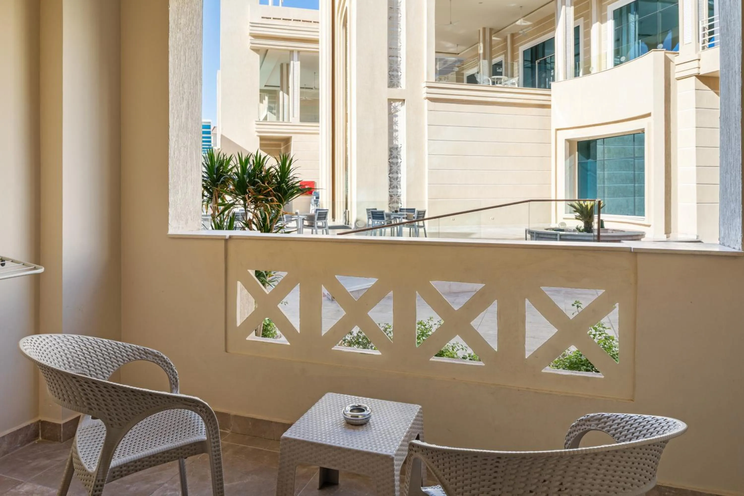 Patio in Pickalbatros Aqua Blu Resort - Hurghada