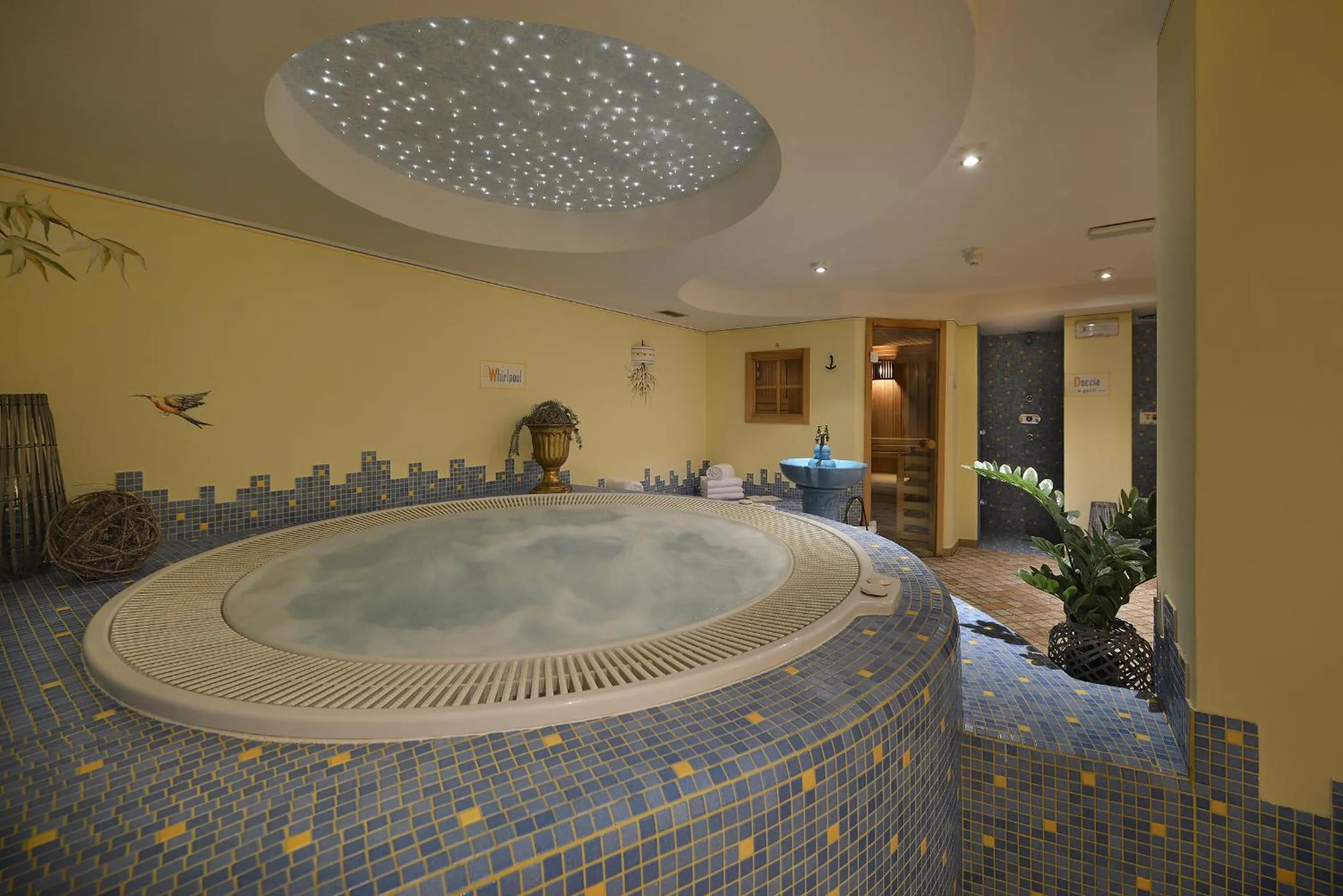 Hot Tub in Hotel Primula