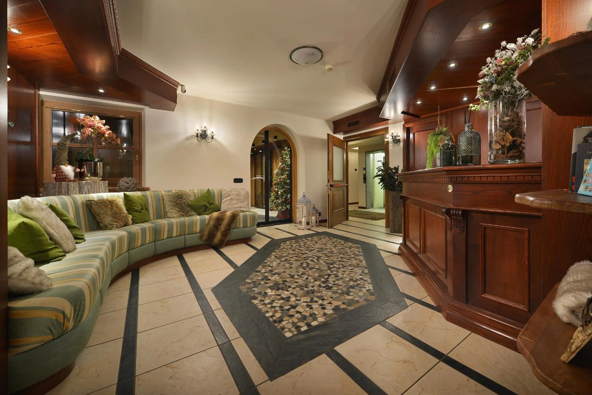 Lobby or reception in Hotel Primula