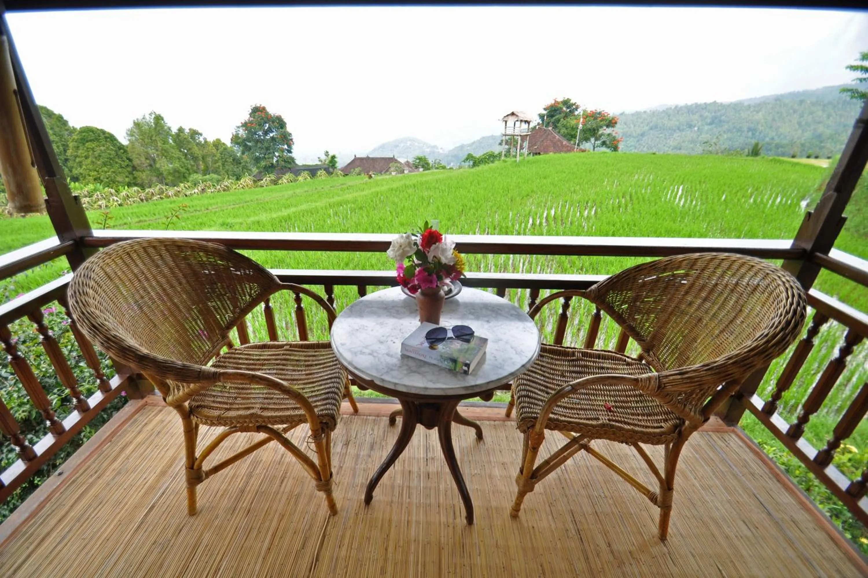 Balcony/Terrace in Puri Lumbung Cottages Restaurant & Spa Munduk