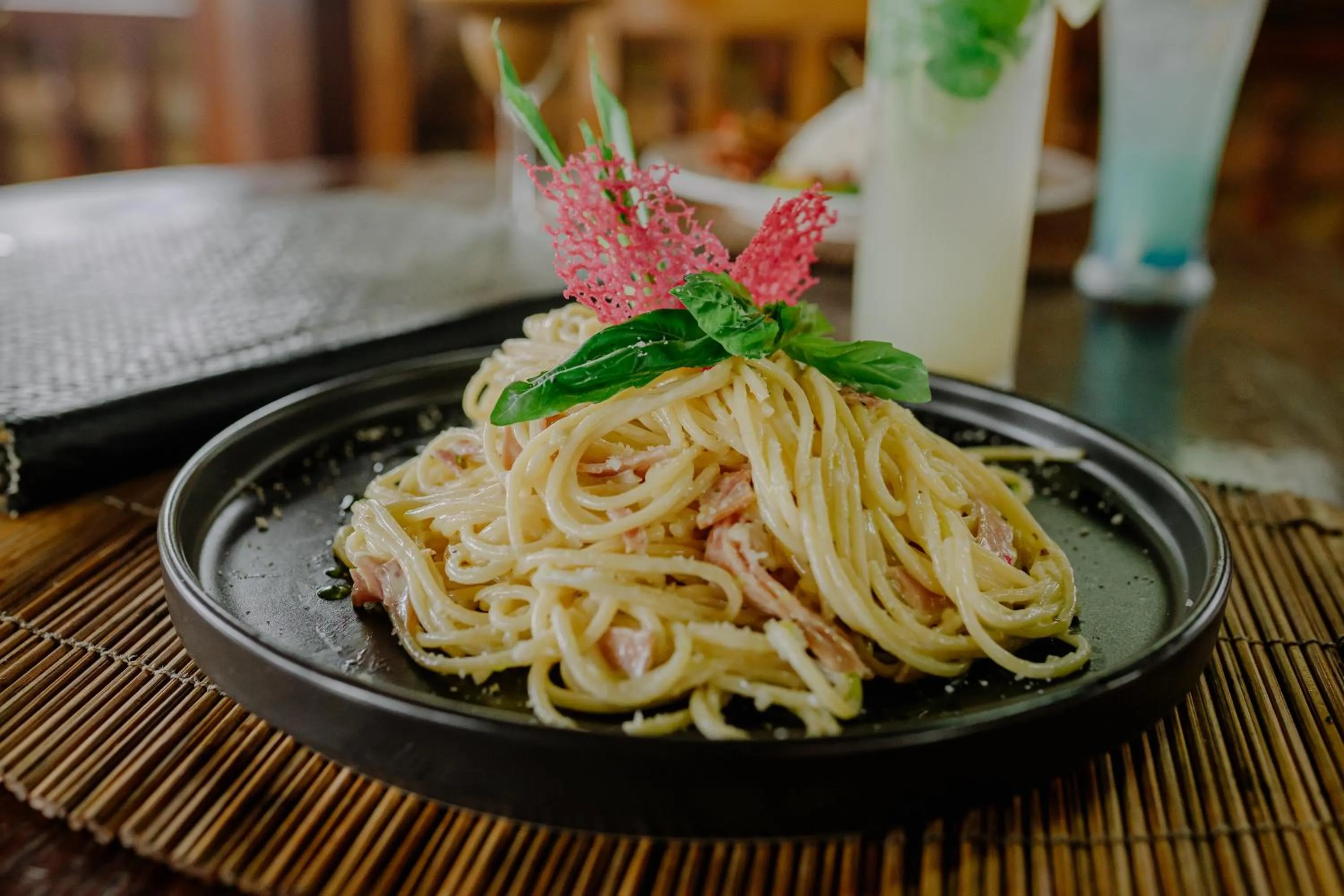 Food and drinks in Puri Lumbung Cottages Restaurant & Spa Munduk
