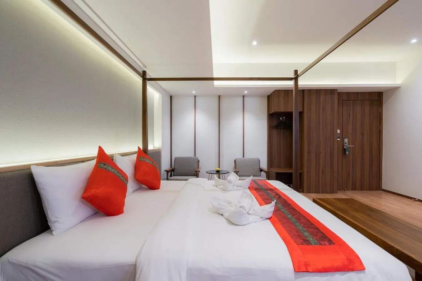 Bed in True Siam Phayathai Hotel