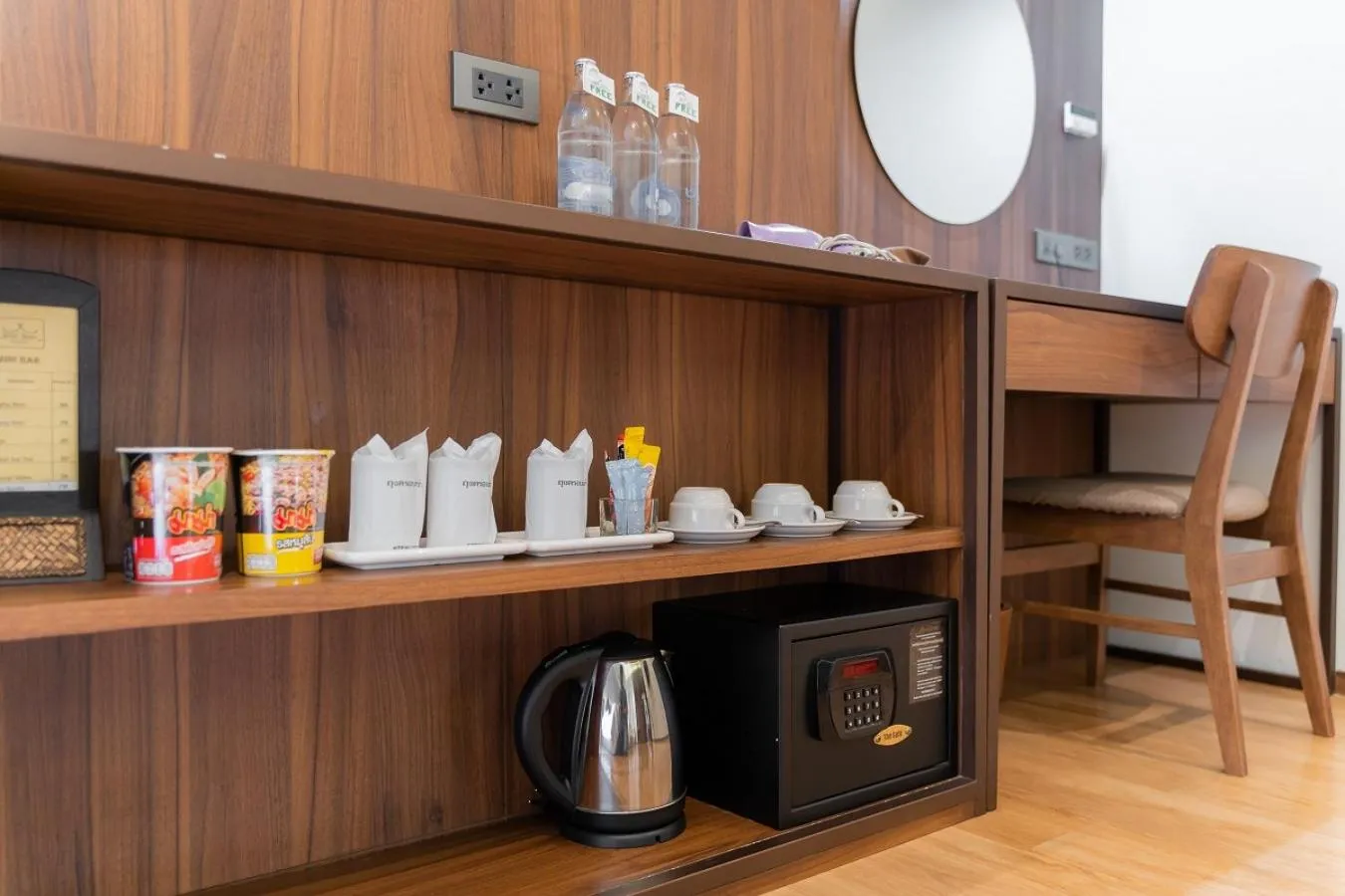 Coffee/tea facilities in True Siam Phayathai Hotel