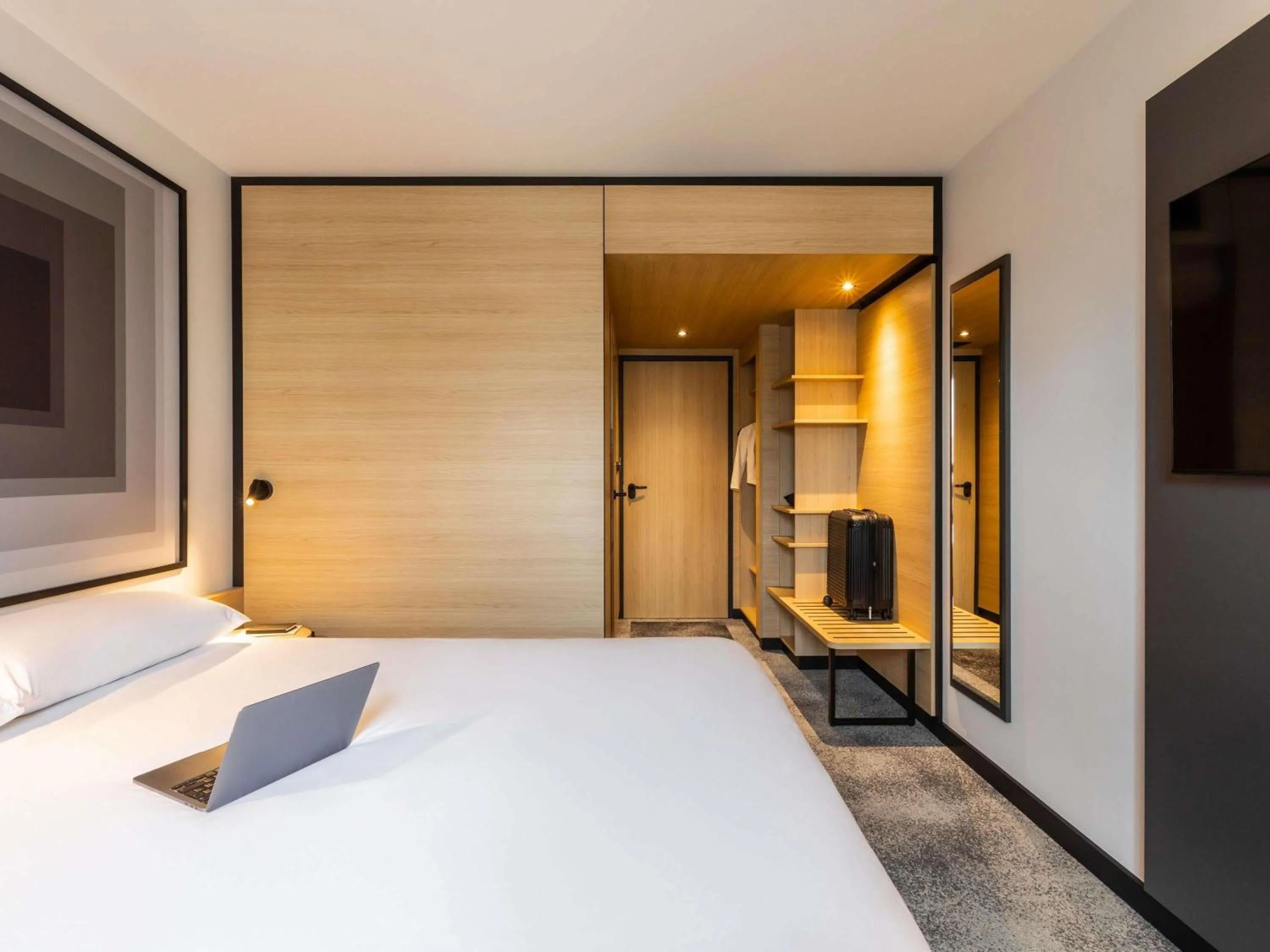 Property building, Bed in ibis Nancy Centre Stanislas