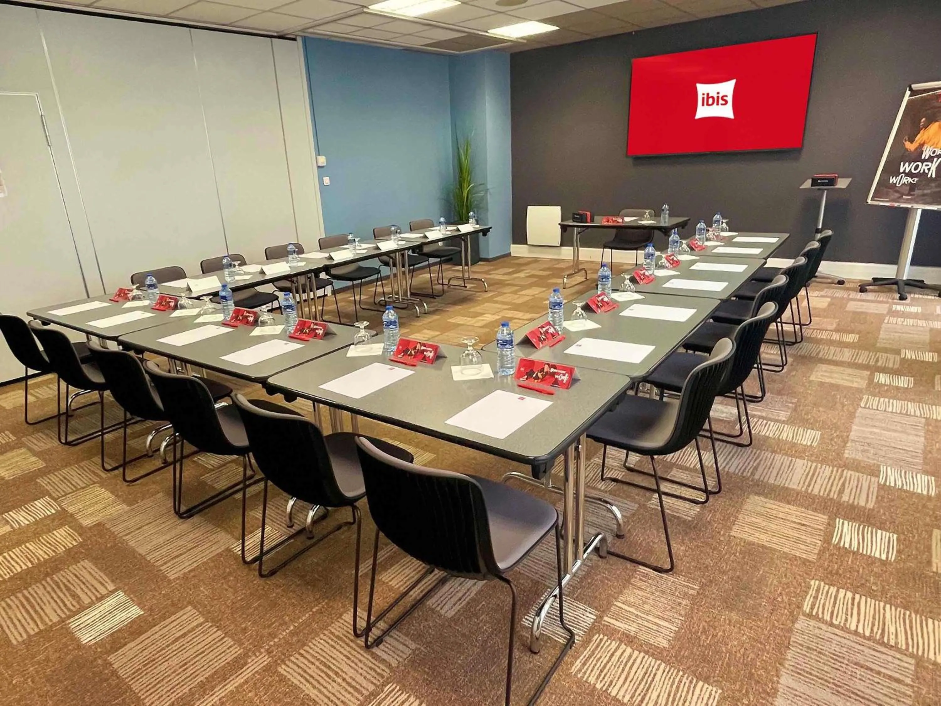 Meeting/conference room in ibis Nancy Centre Stanislas