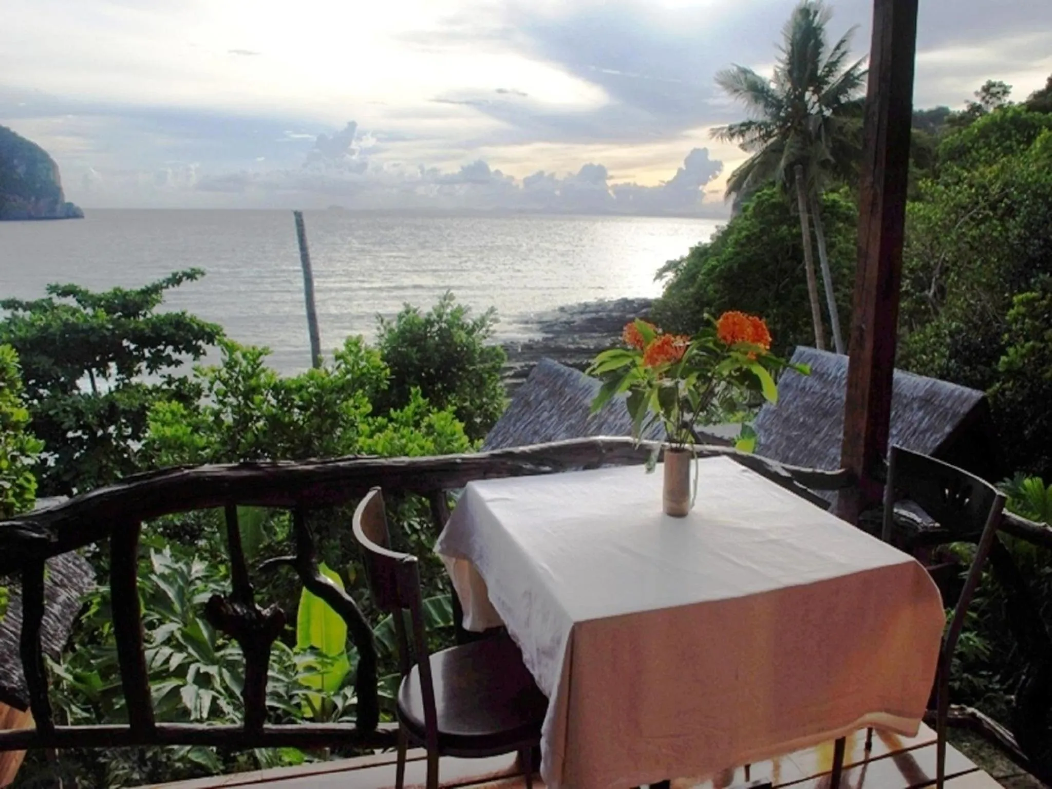 Balcony/Terrace in Phi Phi Sunset Bay Resort