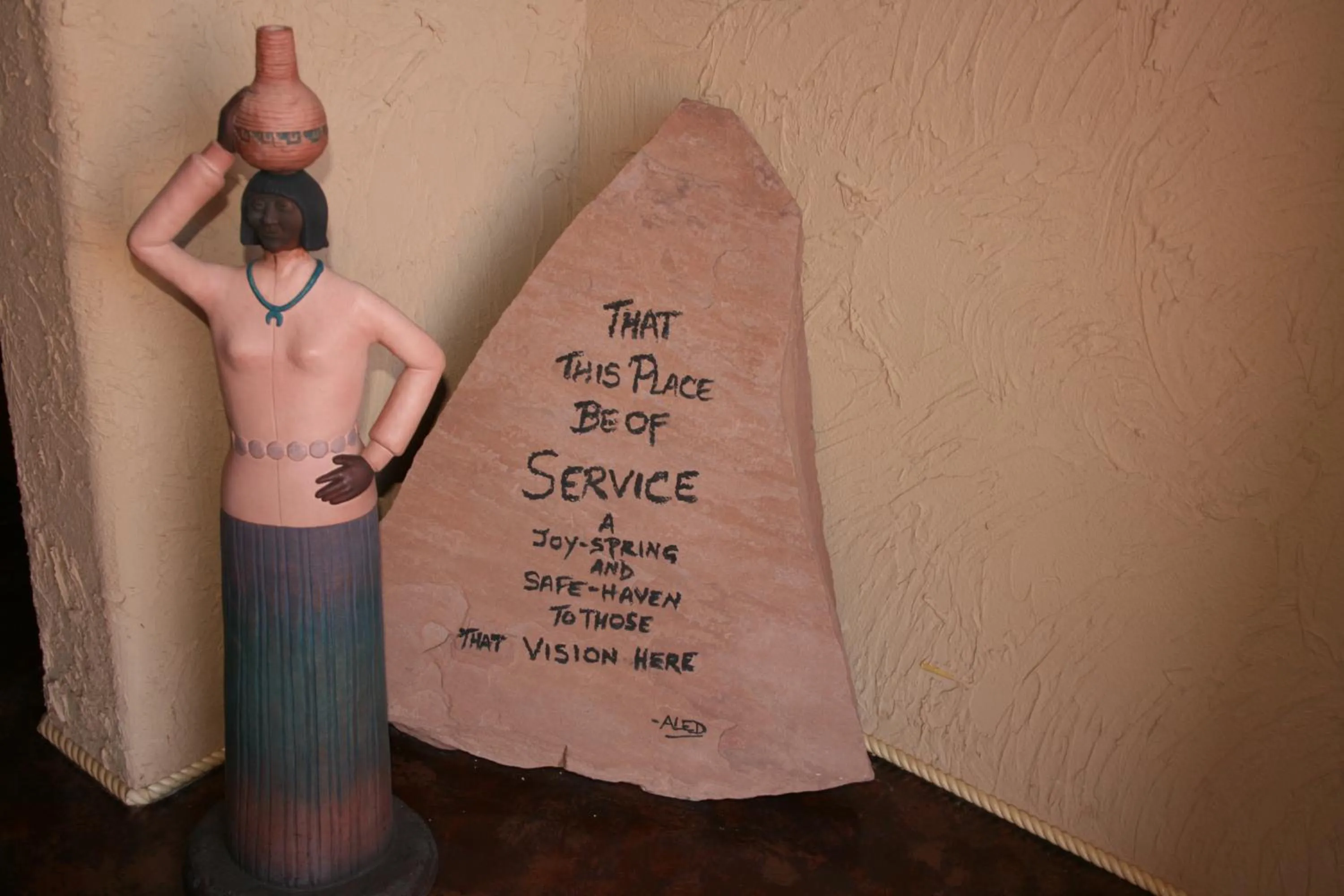 Facade/entrance in Zion Villa True North