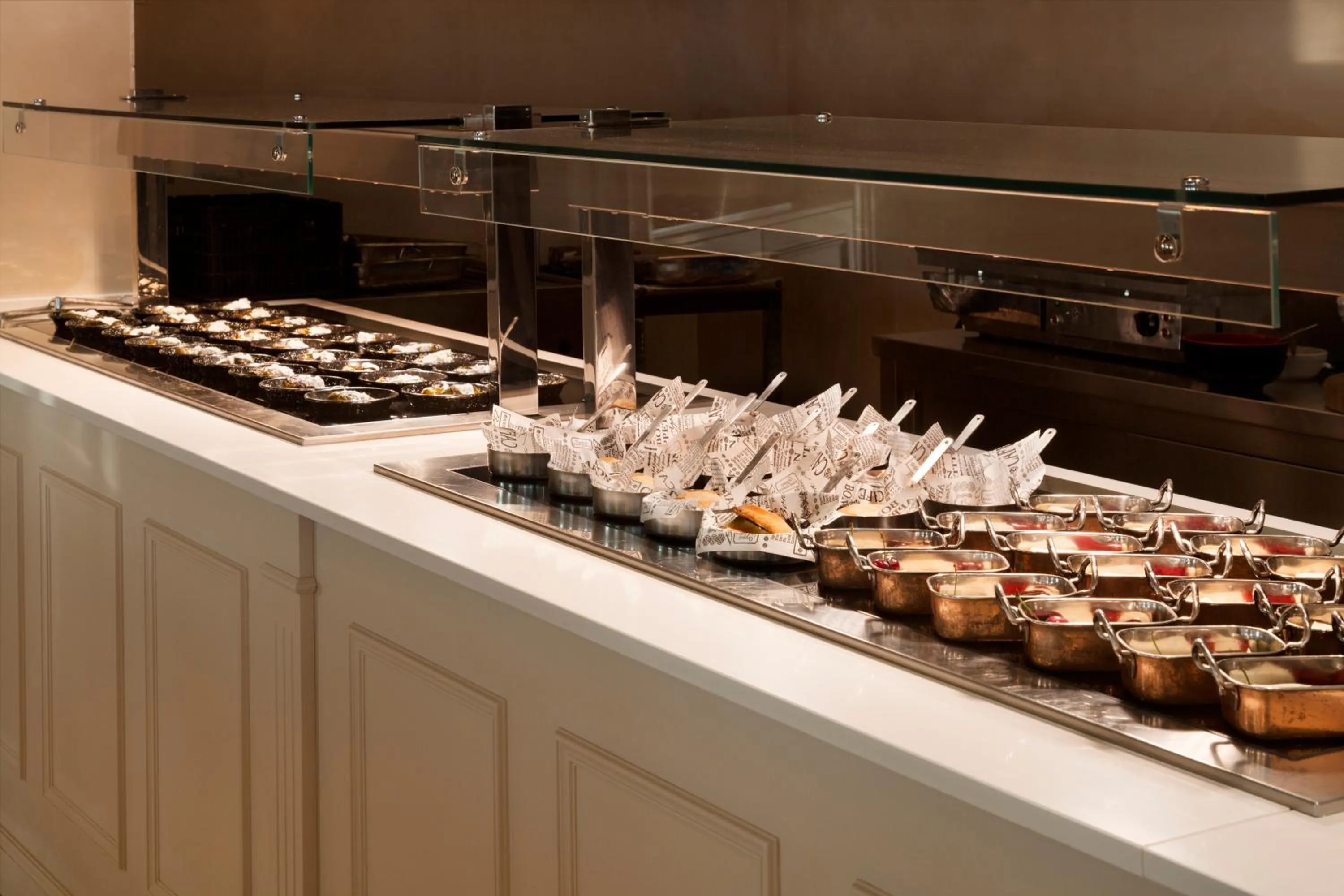 Dining area in Herbert Samuel Hod Dead Sea Hotel