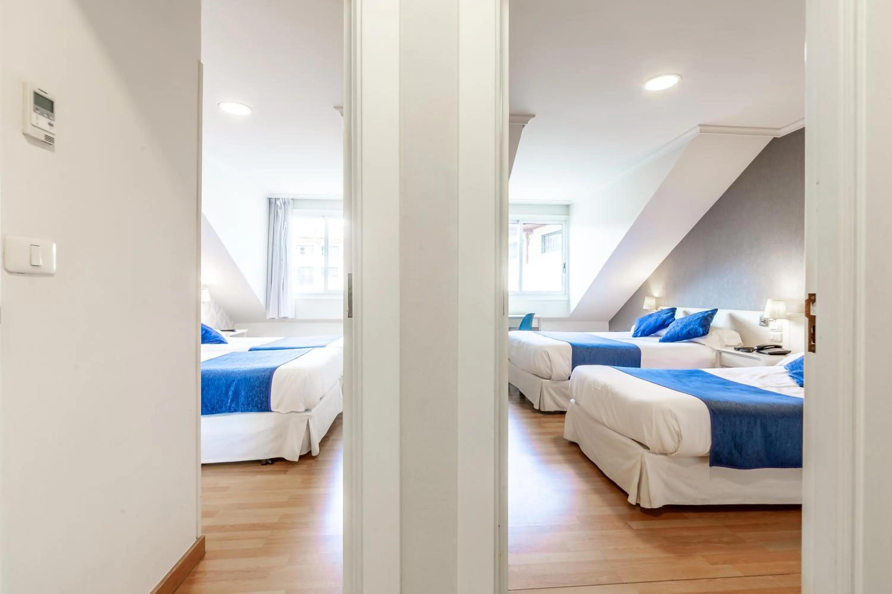 Bed in Hotel Atlántico Vigo