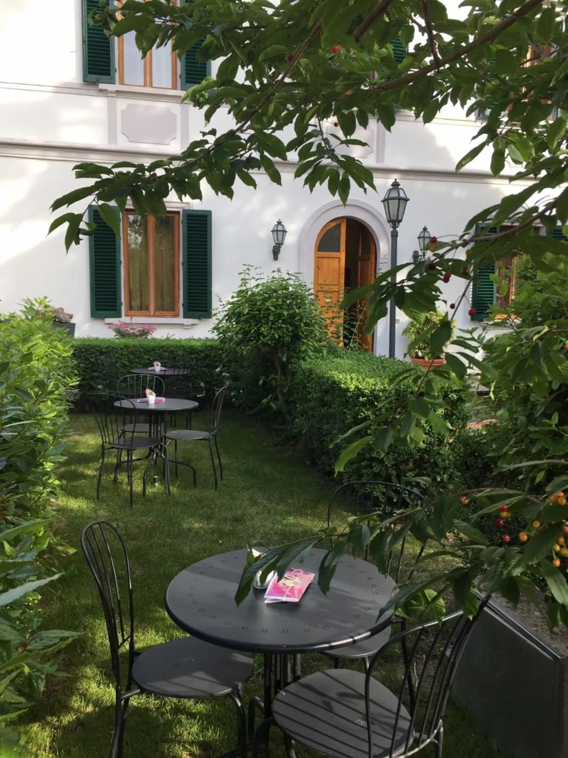 Facade/entrance in Villa Della Certosa