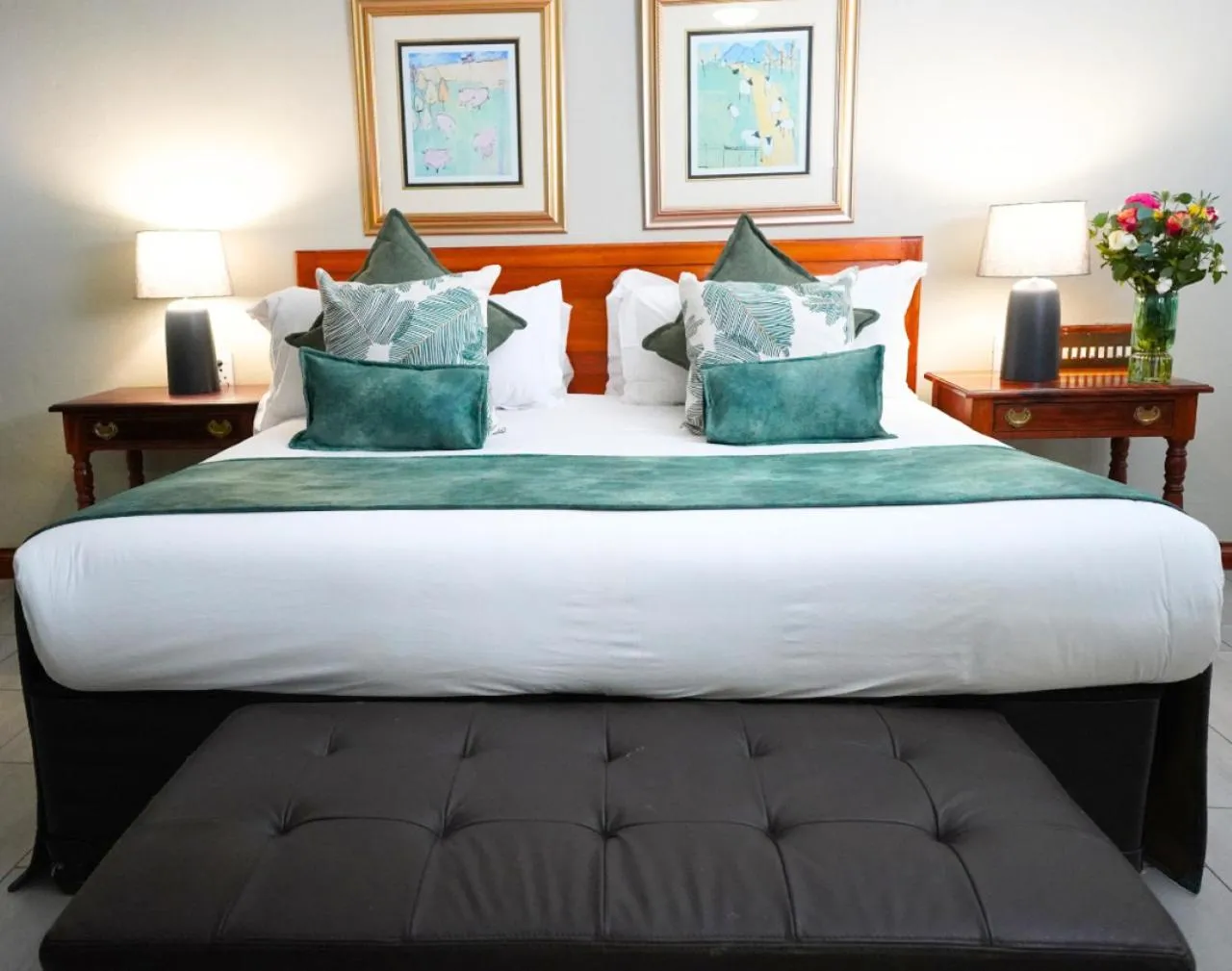 Bed in Coach House Hotel & Spa Tzaneen