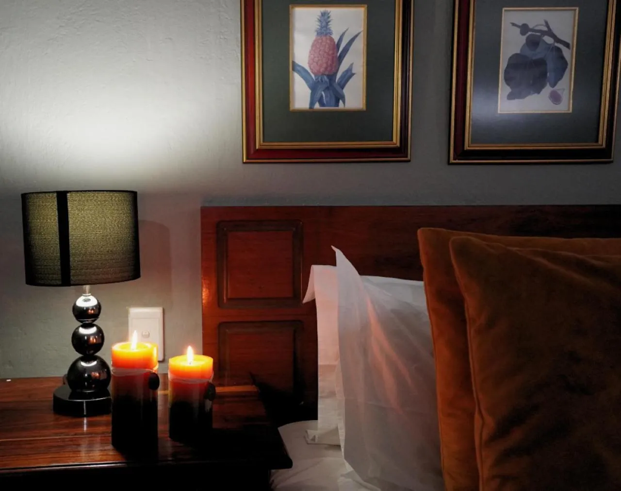 Bed in Coach House Hotel & Spa Tzaneen