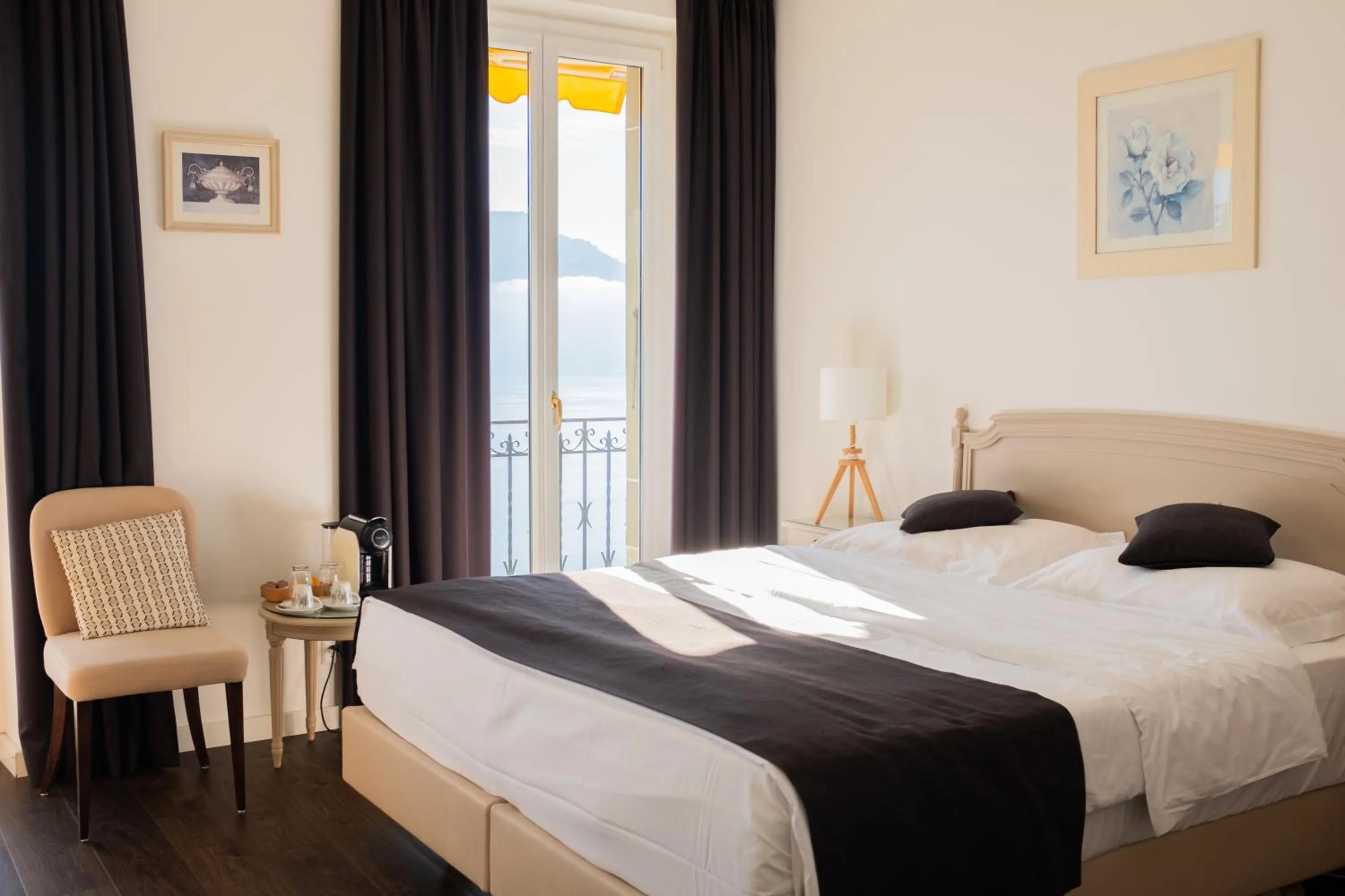 Bed in Baron Tavernier Hotel Restaurant & SPA