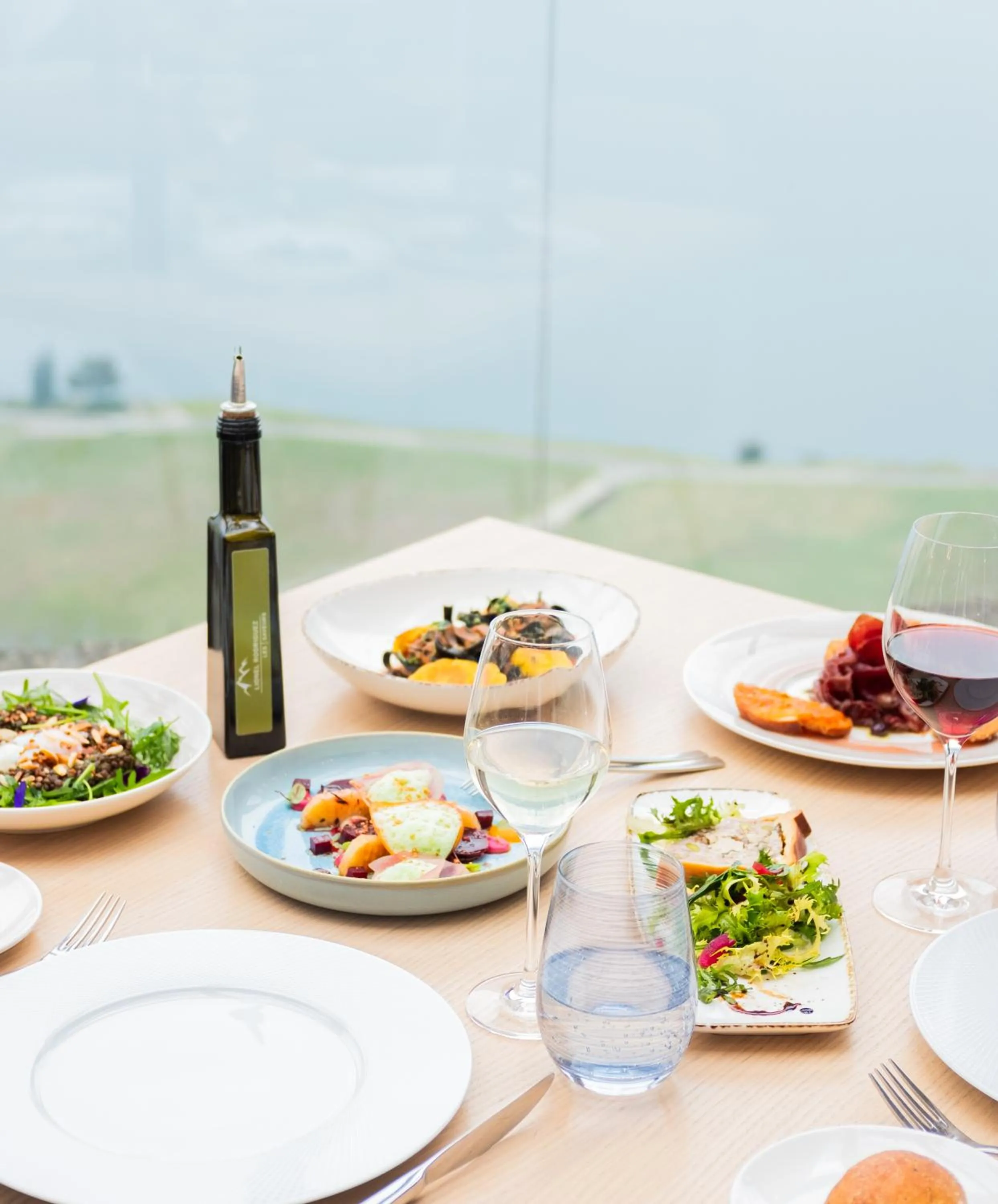 Restaurant/places to eat in Baron Tavernier Hotel Restaurant & SPA