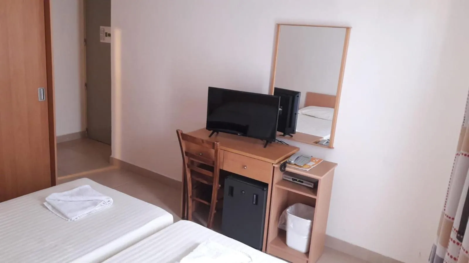 TV and multimedia, Bed in Tropicana Hotel