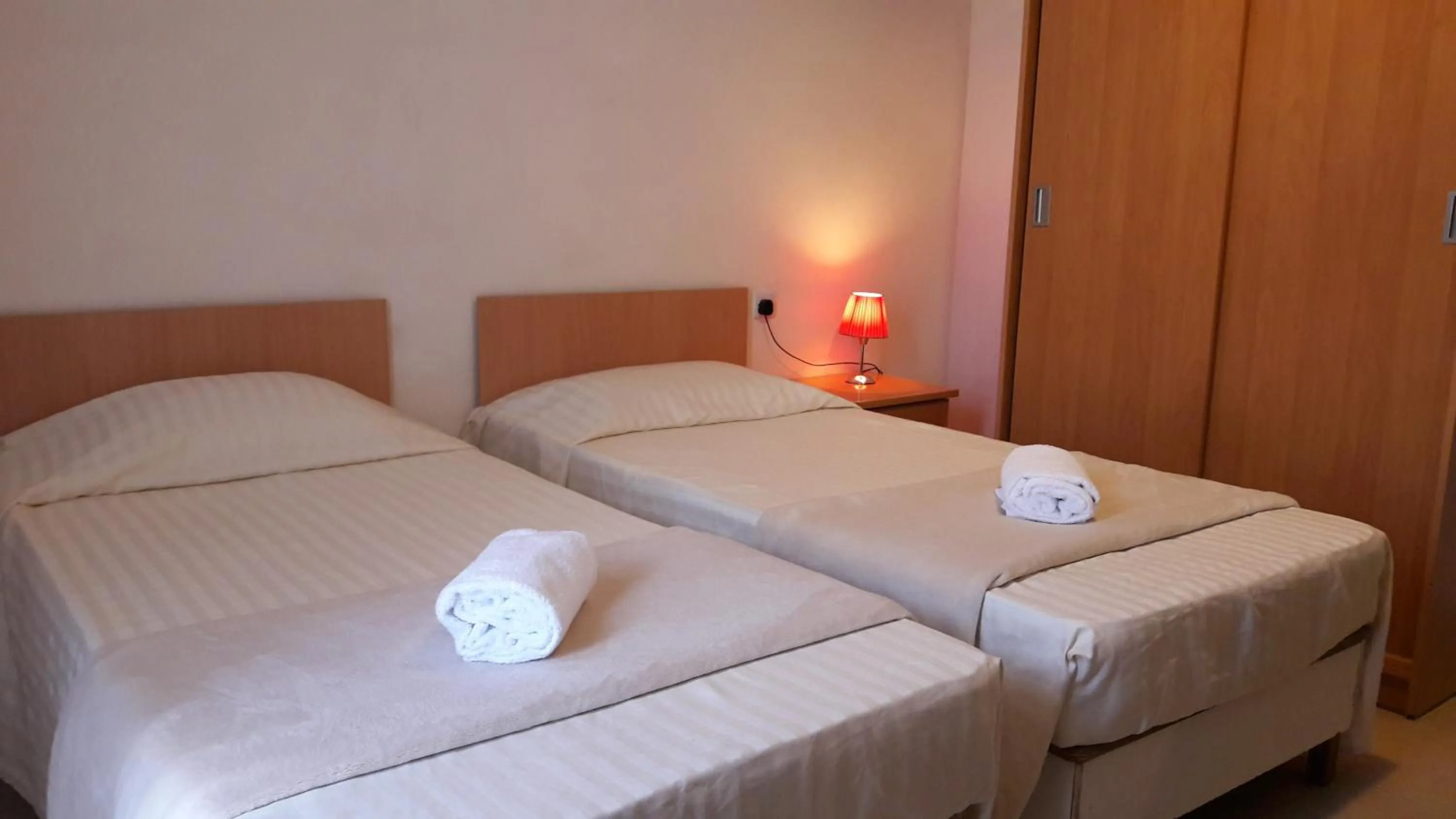 Bedroom, Bed in Tropicana Hotel