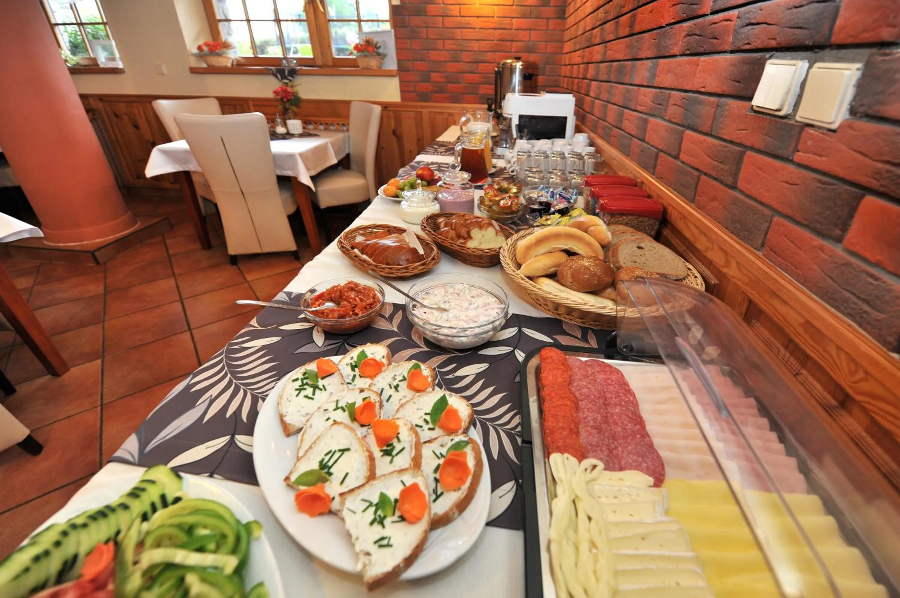 Buffet breakfast in APLEND Vila Beatrice