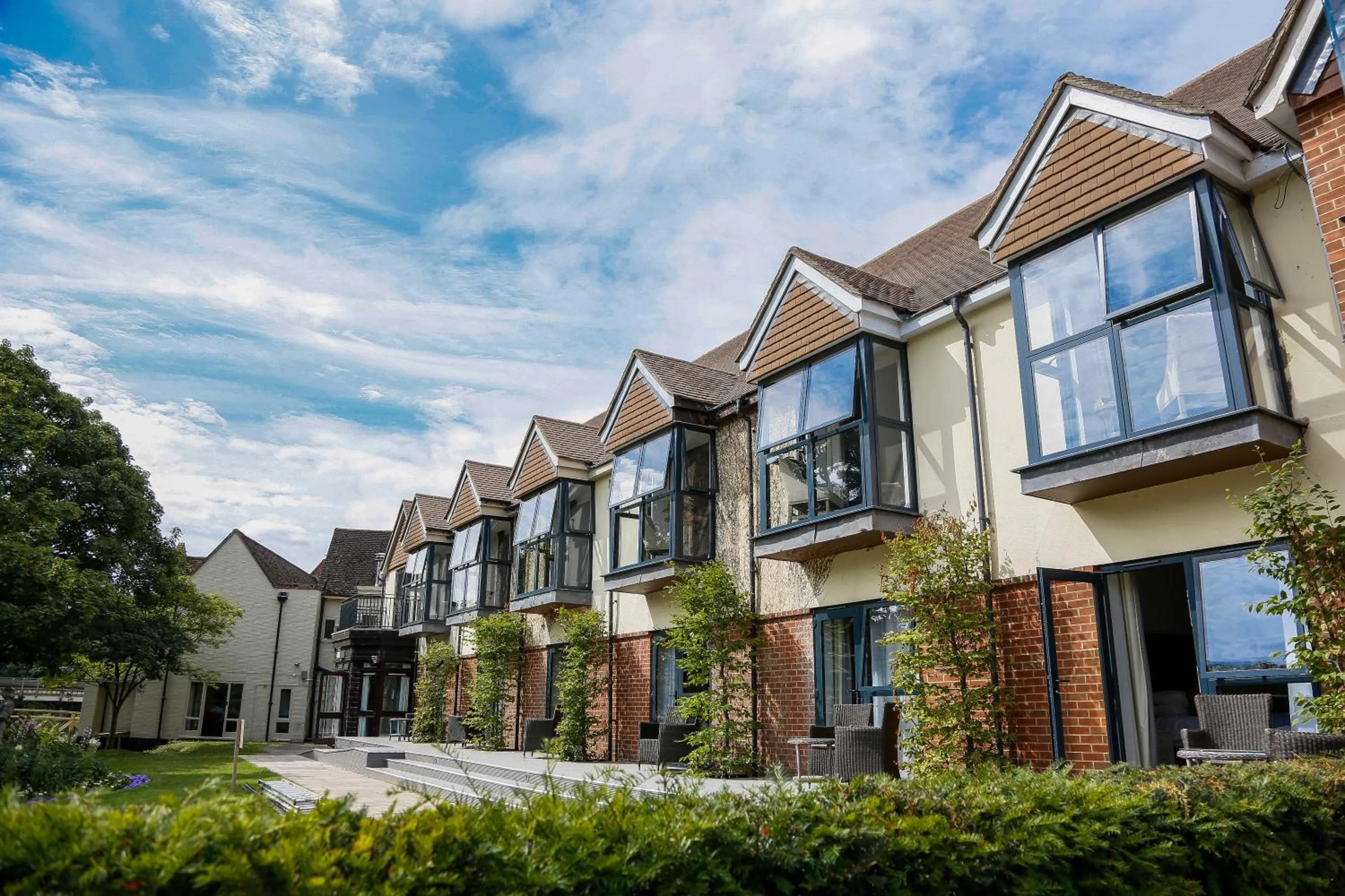 Property building in The Swan, Streatley, Berkshire