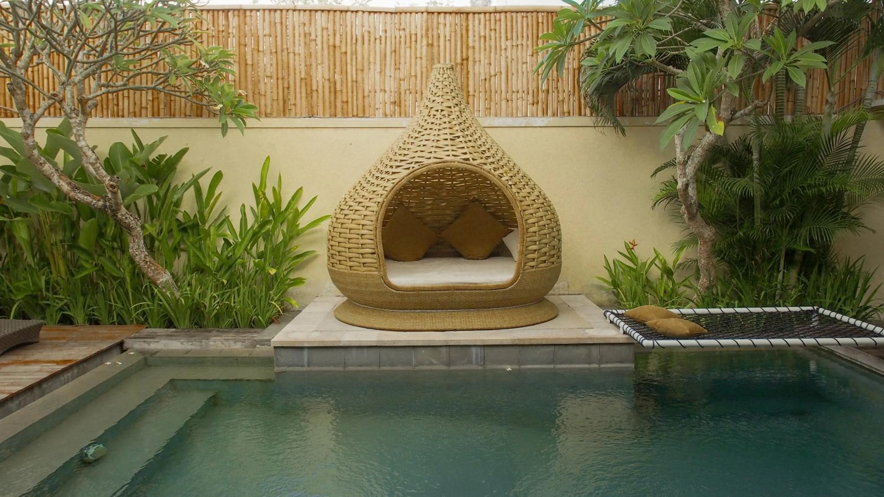 Swimming pool in Lalasa Villas Canggu