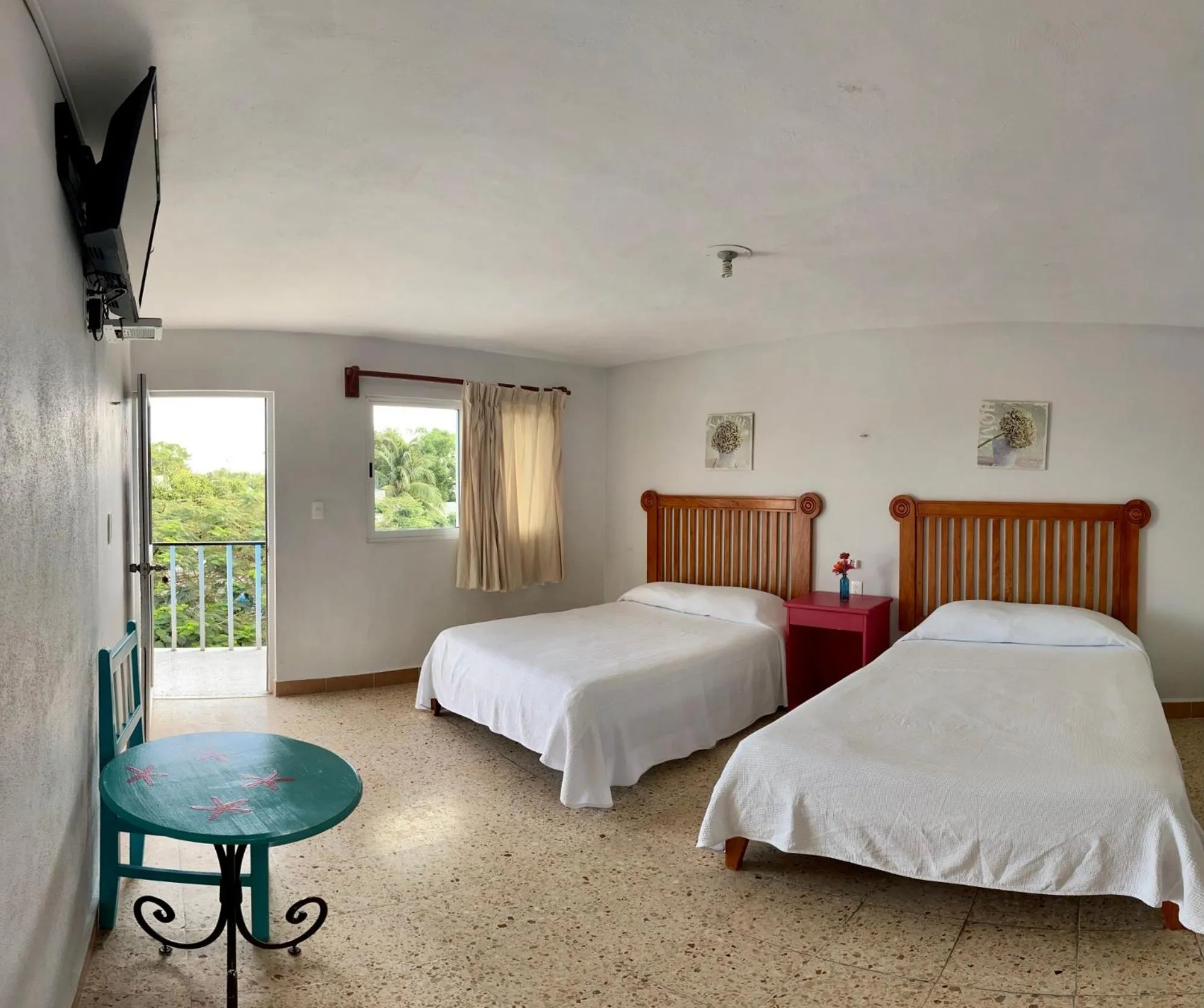 Bedroom, Bed in Blue Coconut Cancun Hotel