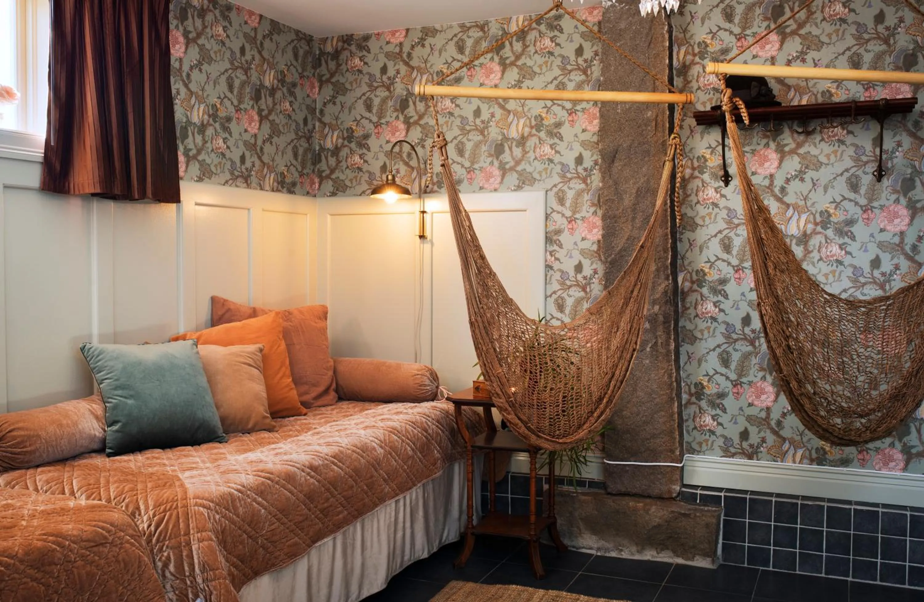 Seating area, Bed in Strandvillan Hotell och Bed & Breakfast