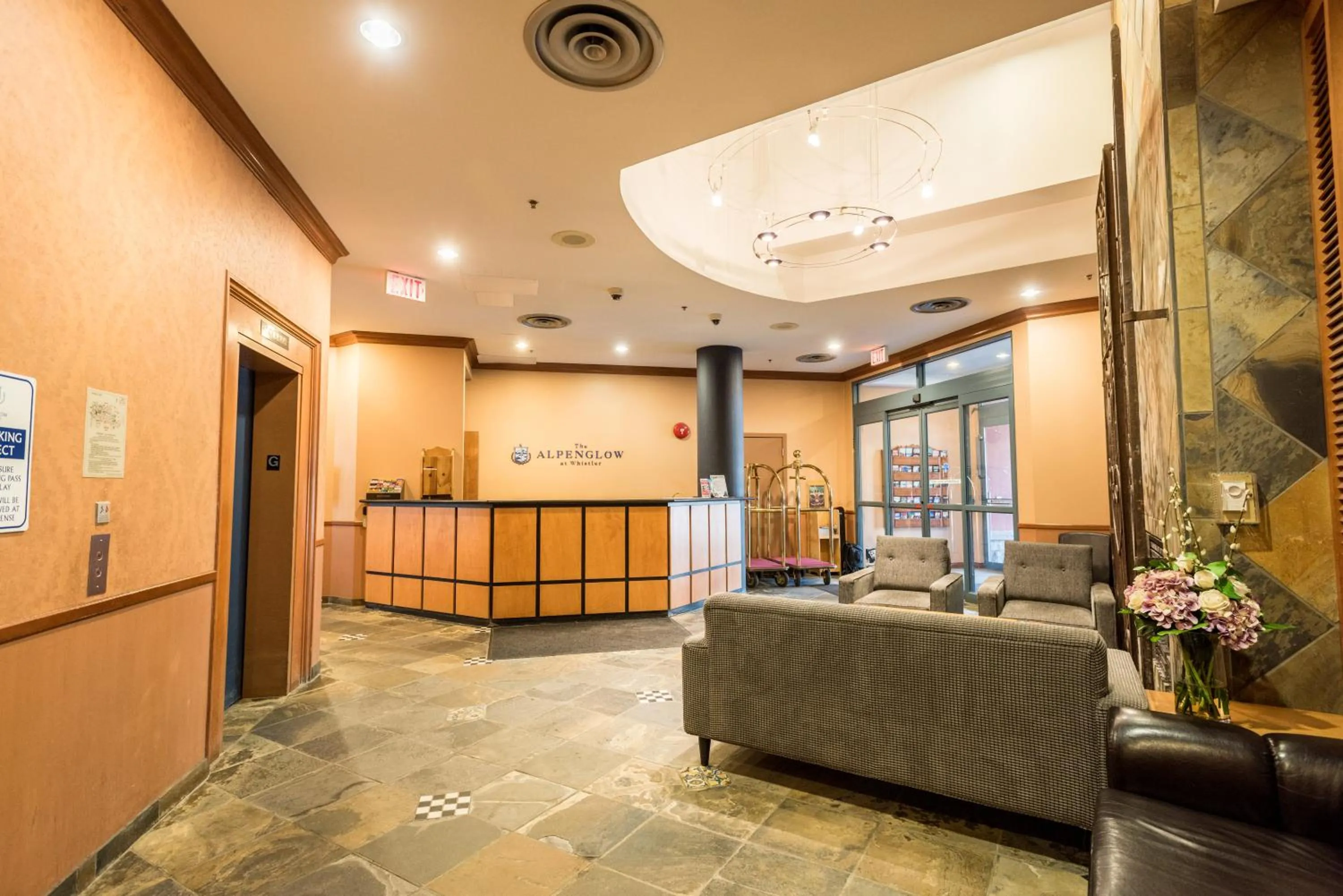 Alpenglow Lodge by Bill