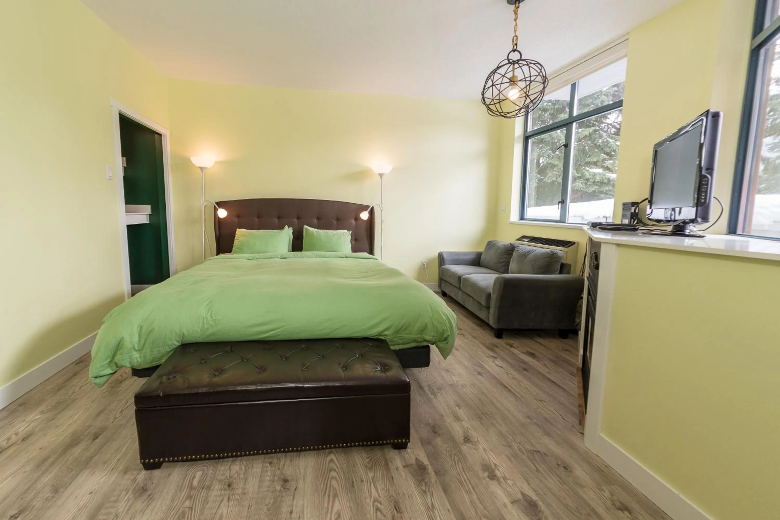 Bed in Alpenglow Lodge by Bill